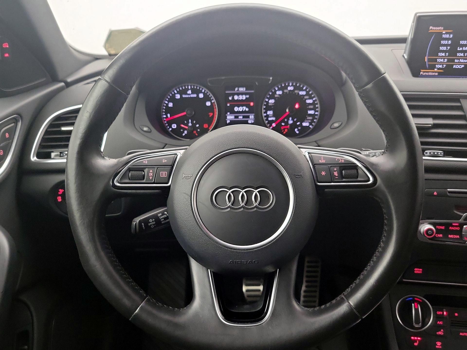 Thumbnail: 2016 Audi Q3 - 10