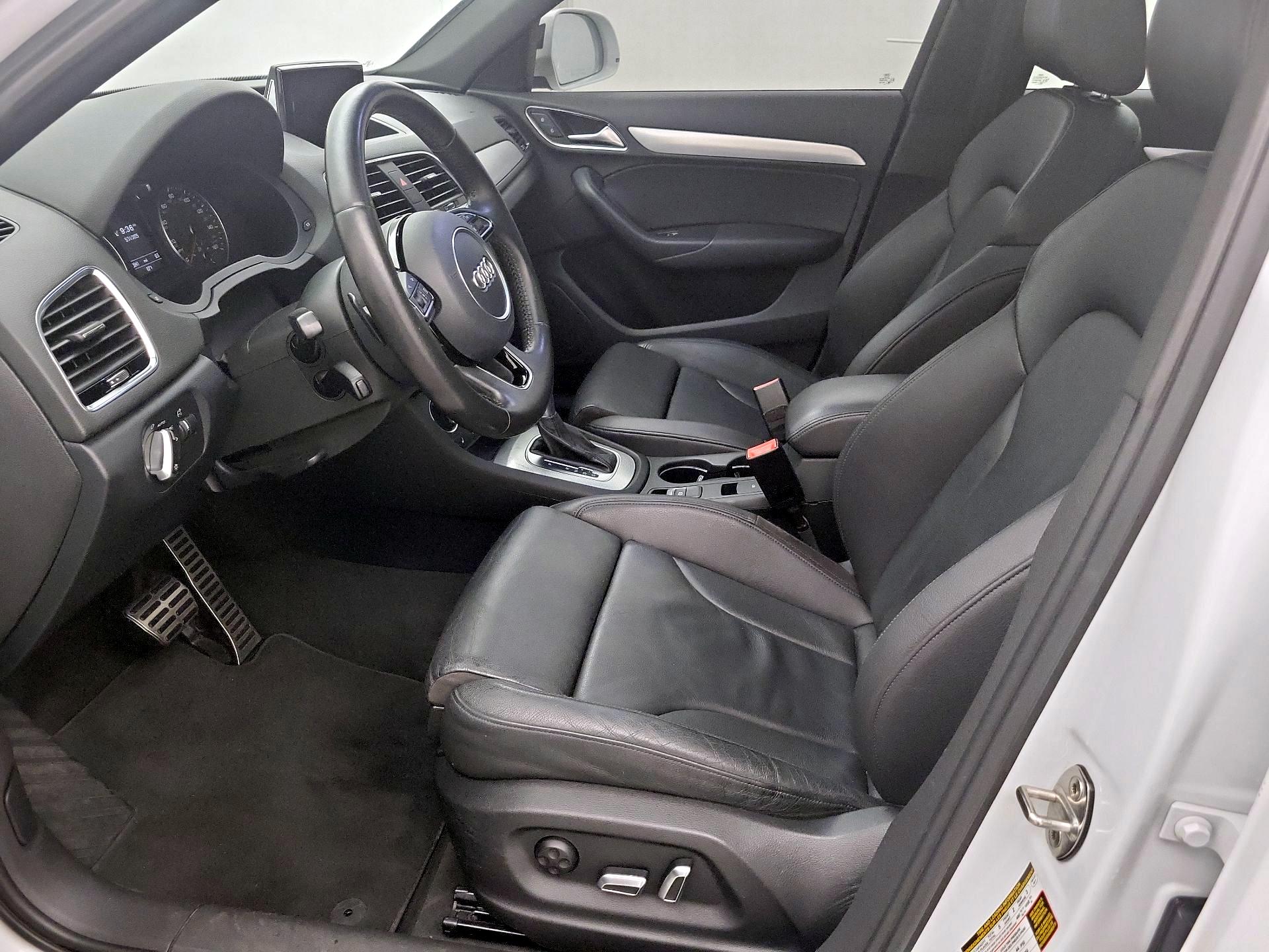 Thumbnail: 2016 Audi Q3 - 11