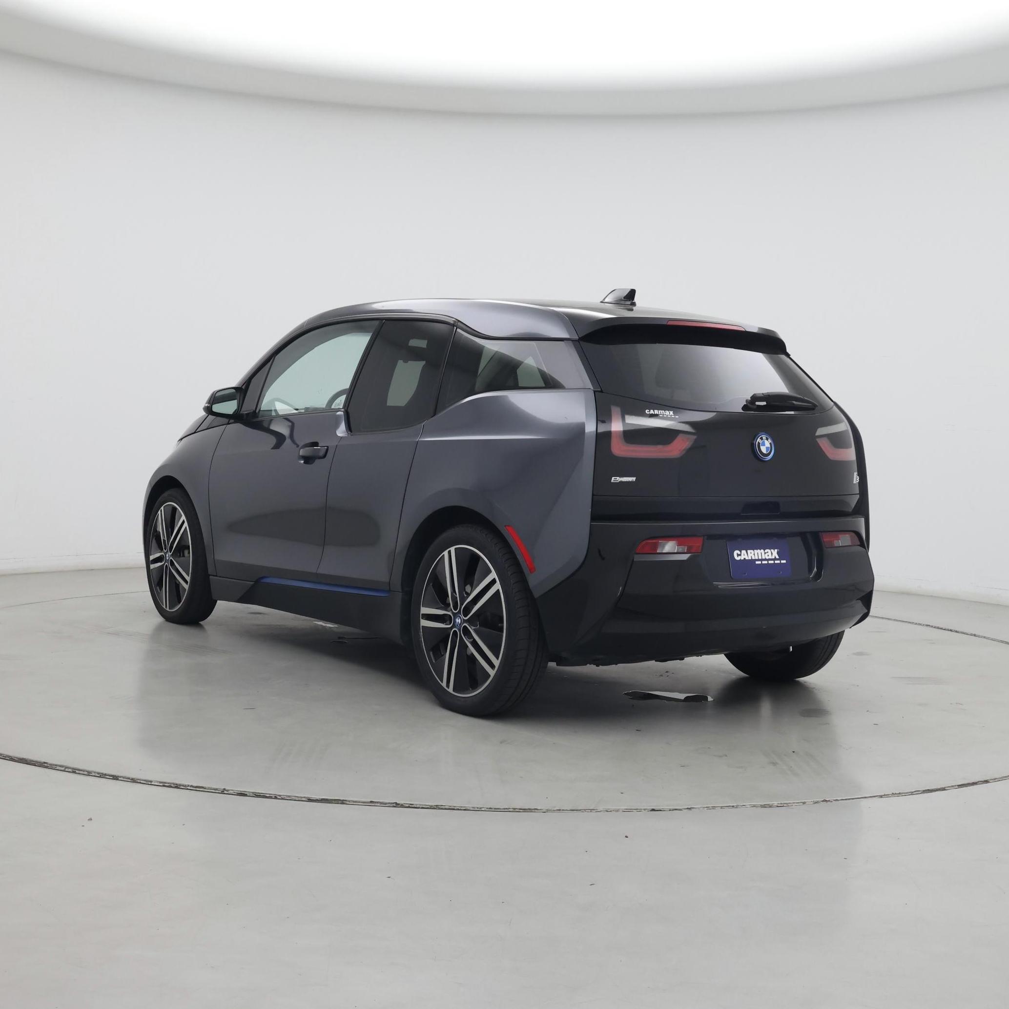 Thumbnail: 2017 BMW i3 - 2