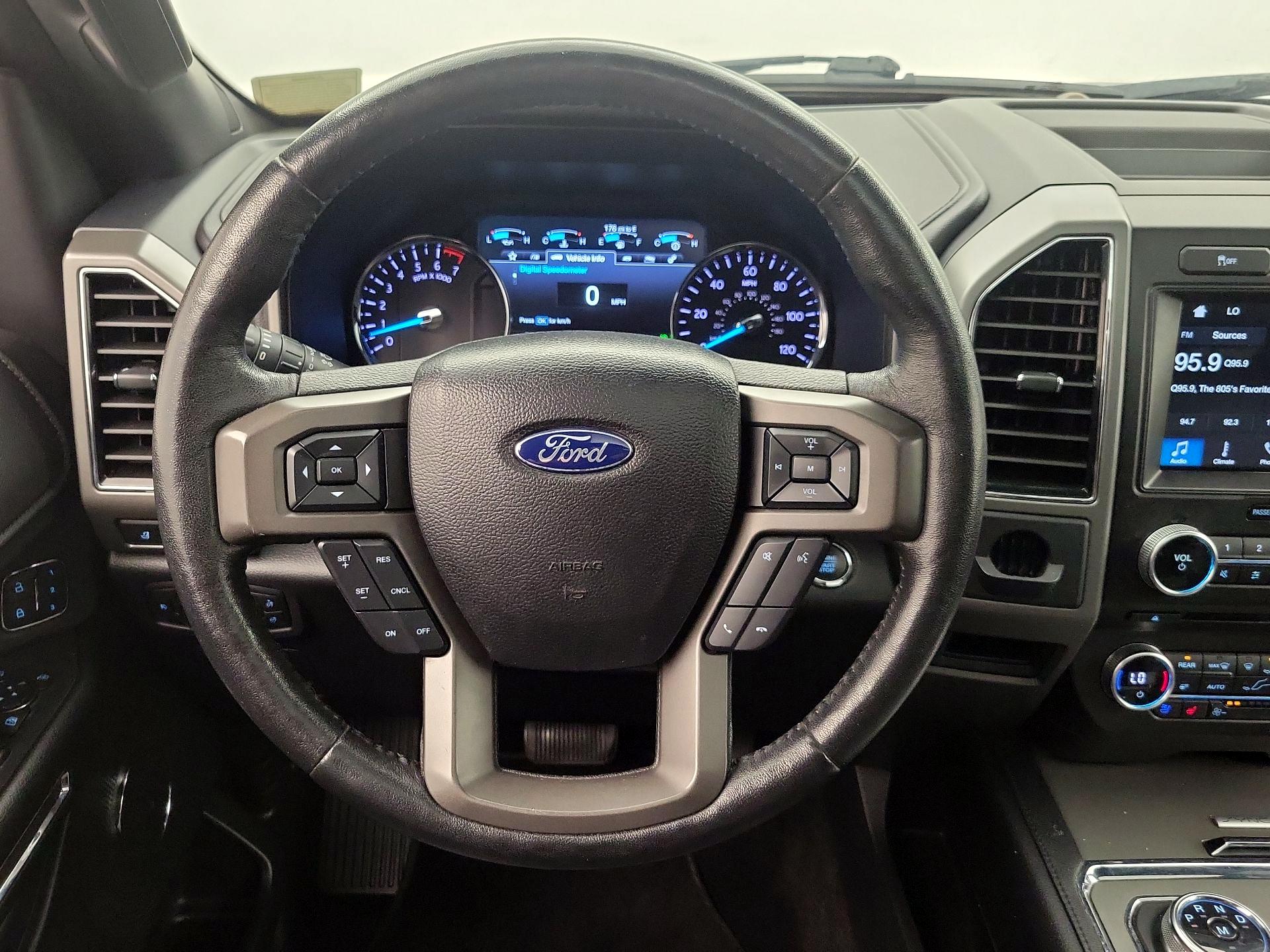 Thumbnail: 2018 Ford Expedition - 10