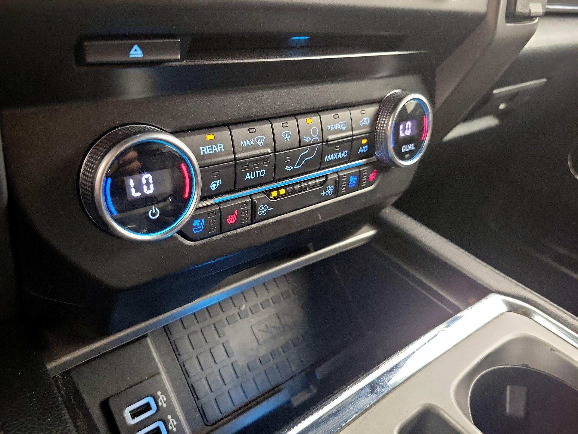 Thumbnail: 2018 Ford Expedition - 17
