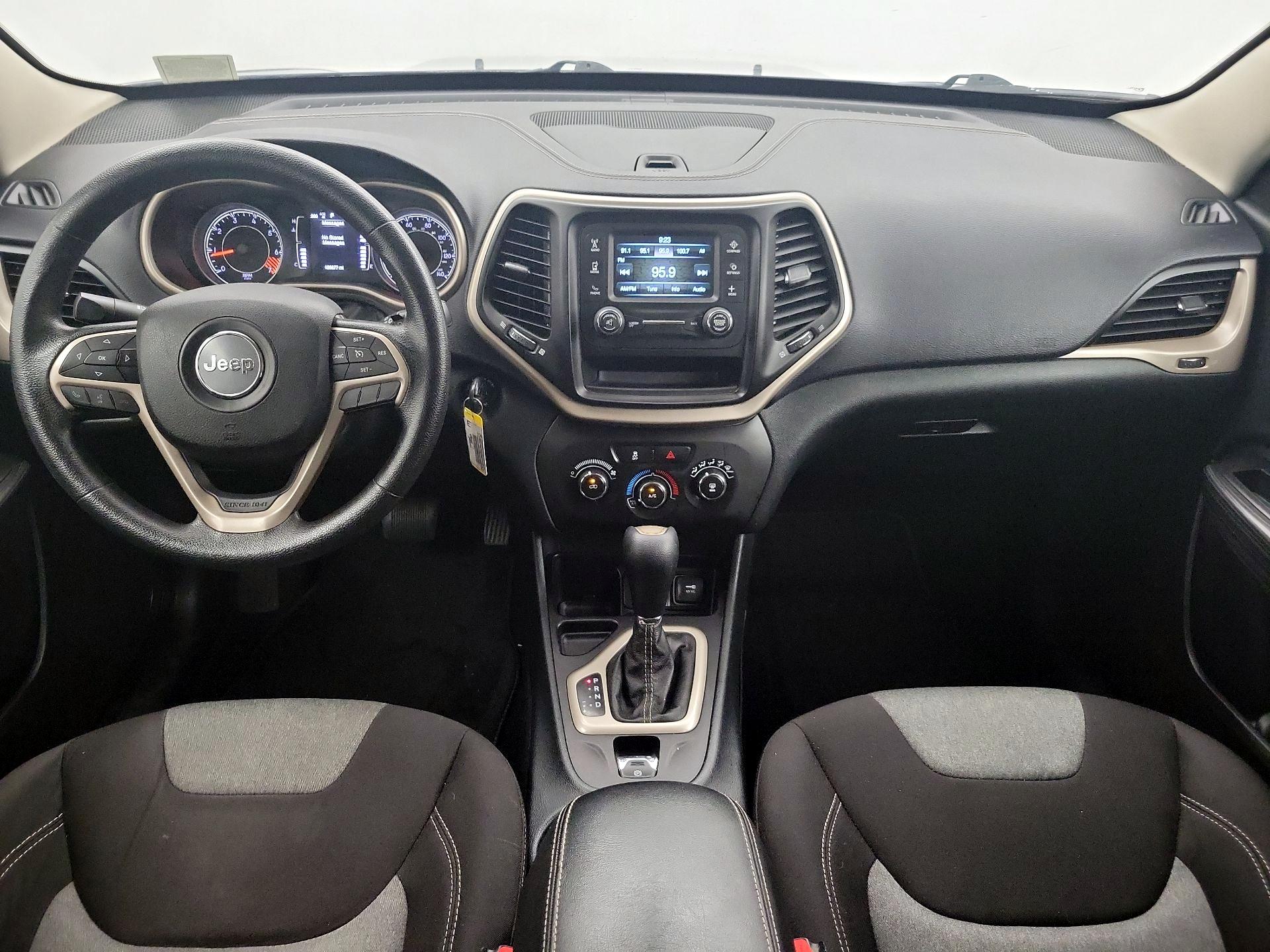 Thumbnail: 2015 Jeep Cherokee - 9