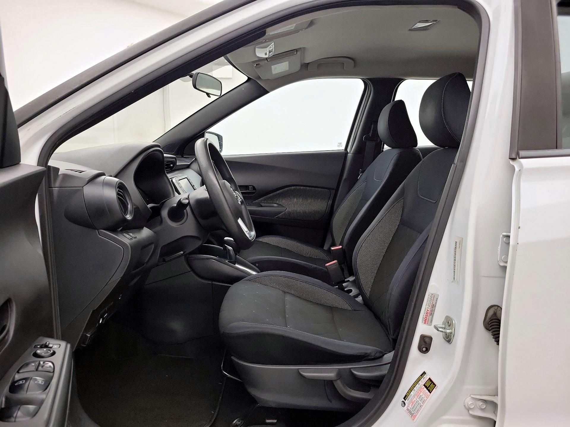 Thumbnail: 2019 Nissan Kicks - 11