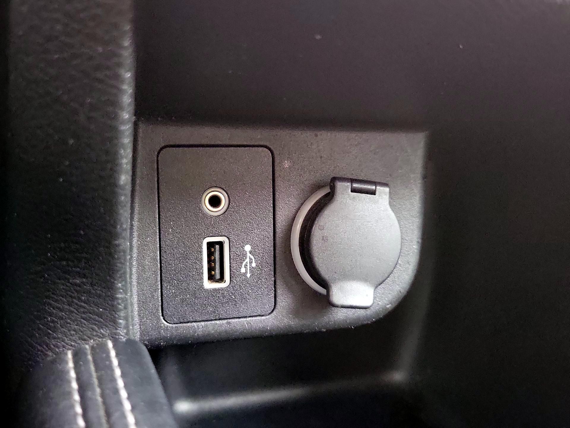 Thumbnail: 2019 Nissan Kicks - 18
