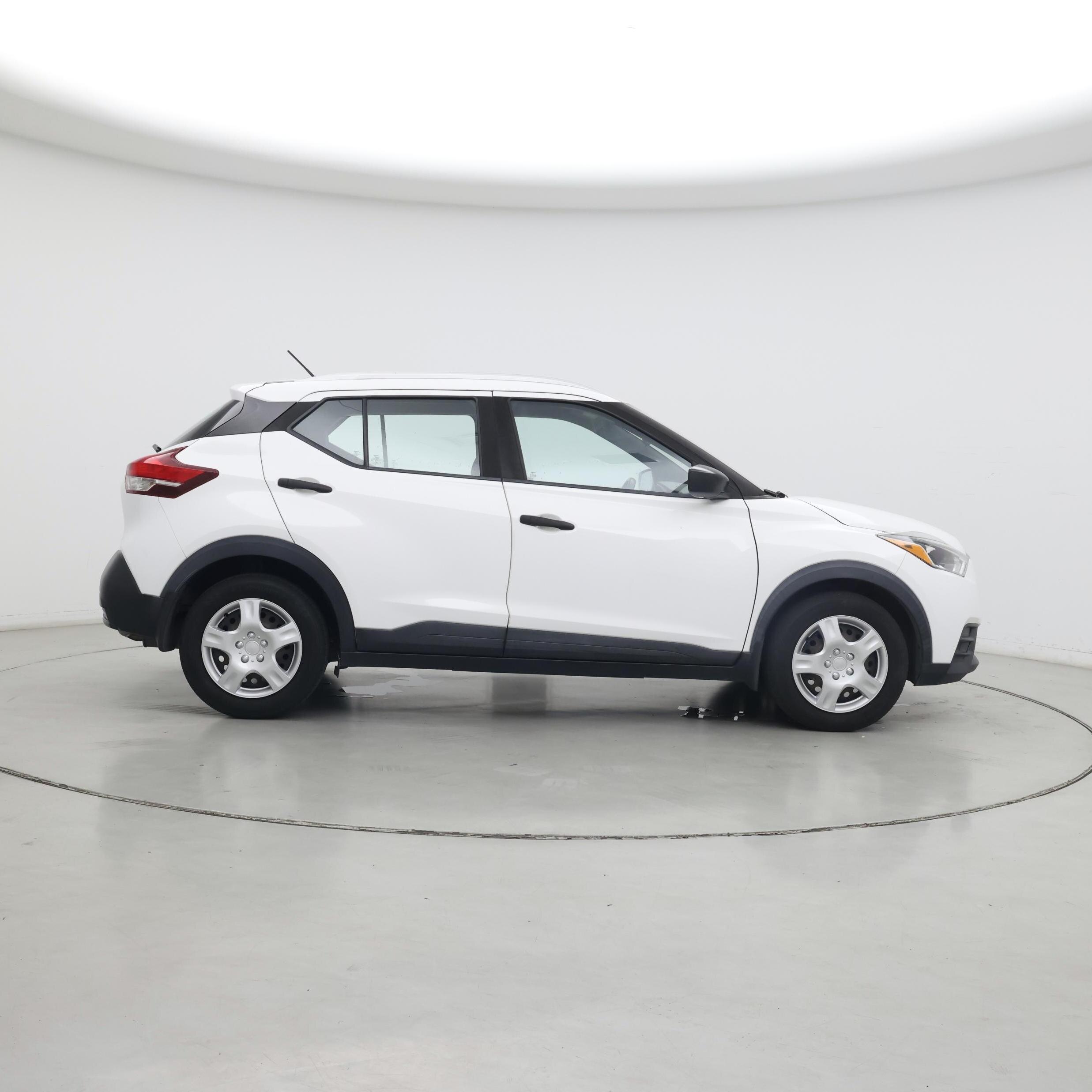 Thumbnail: 2019 Nissan Kicks - 7