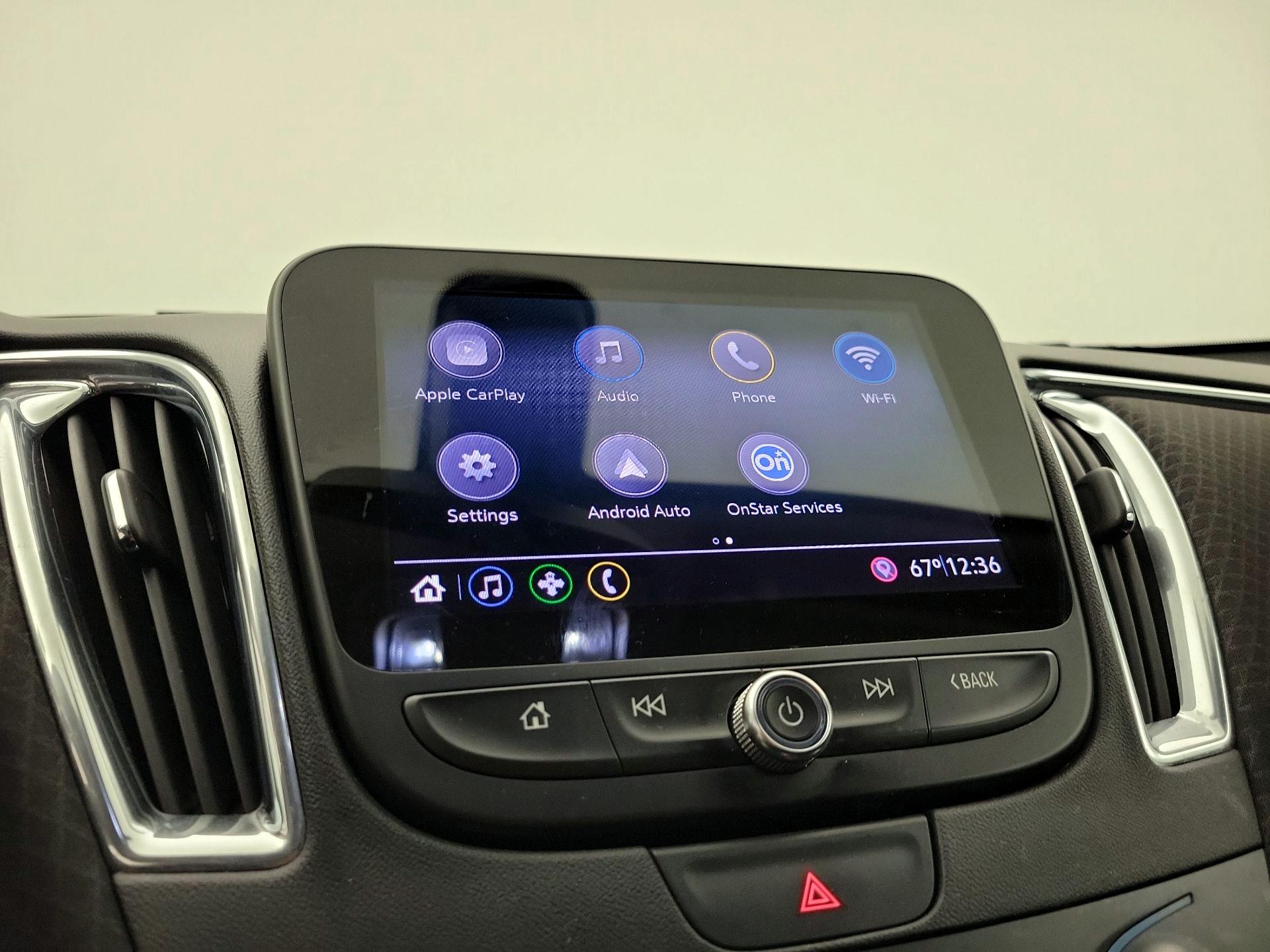 Thumbnail: 2019 Chevrolet Malibu - 15