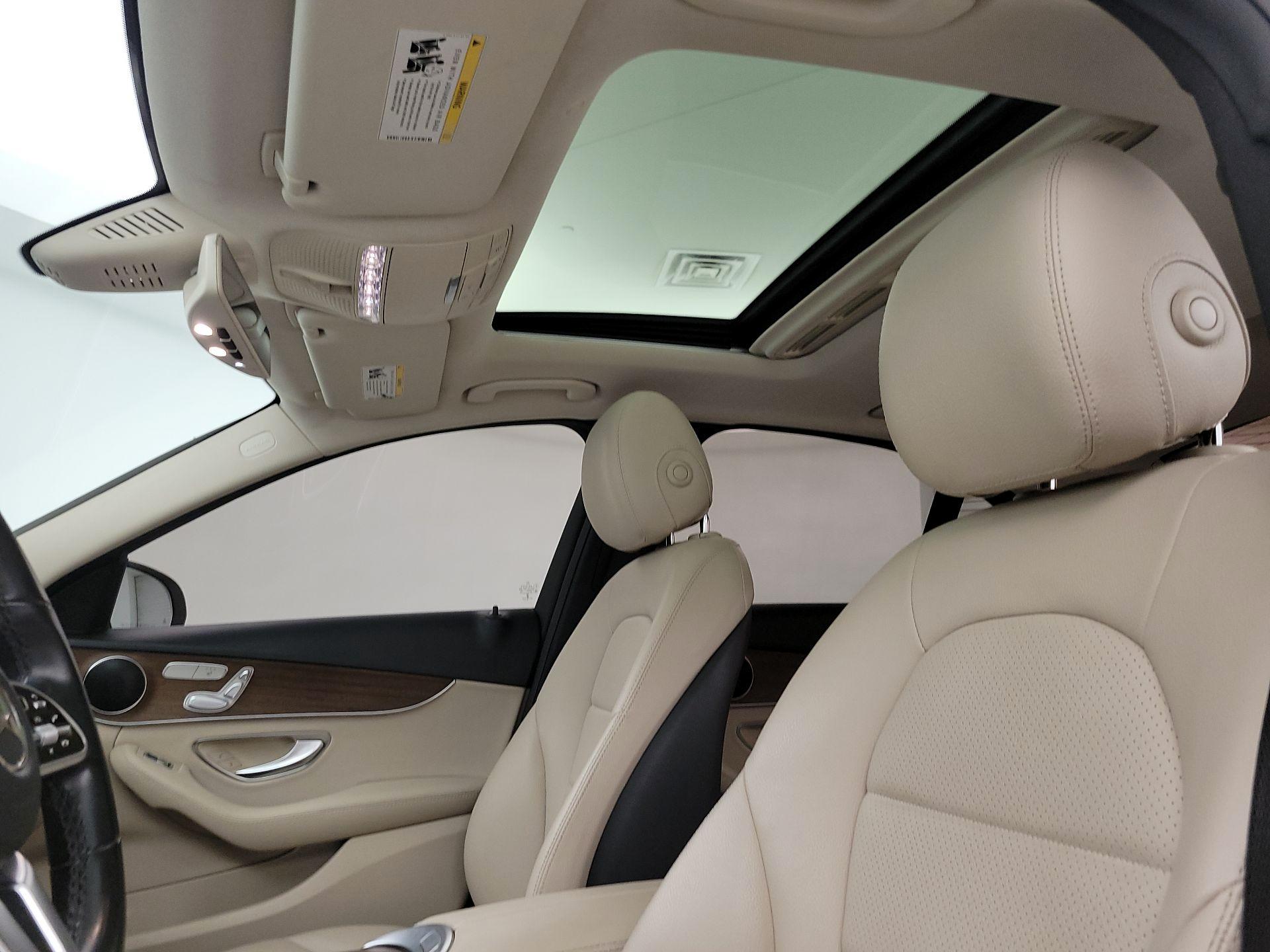 Thumbnail: 2019 Mercedes-Benz C-Class - 18