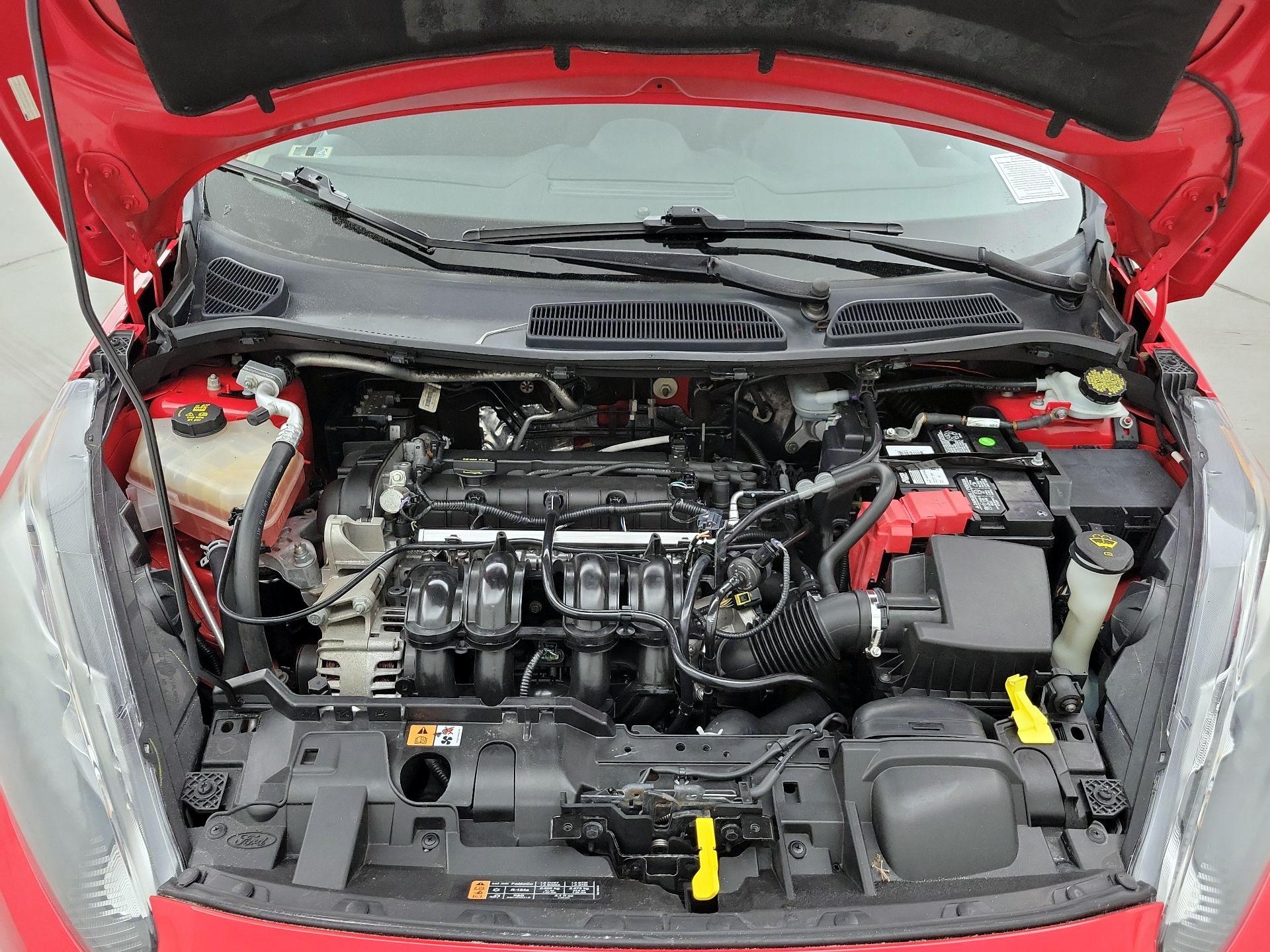 Thumbnail: 2015 Ford Fiesta - 20