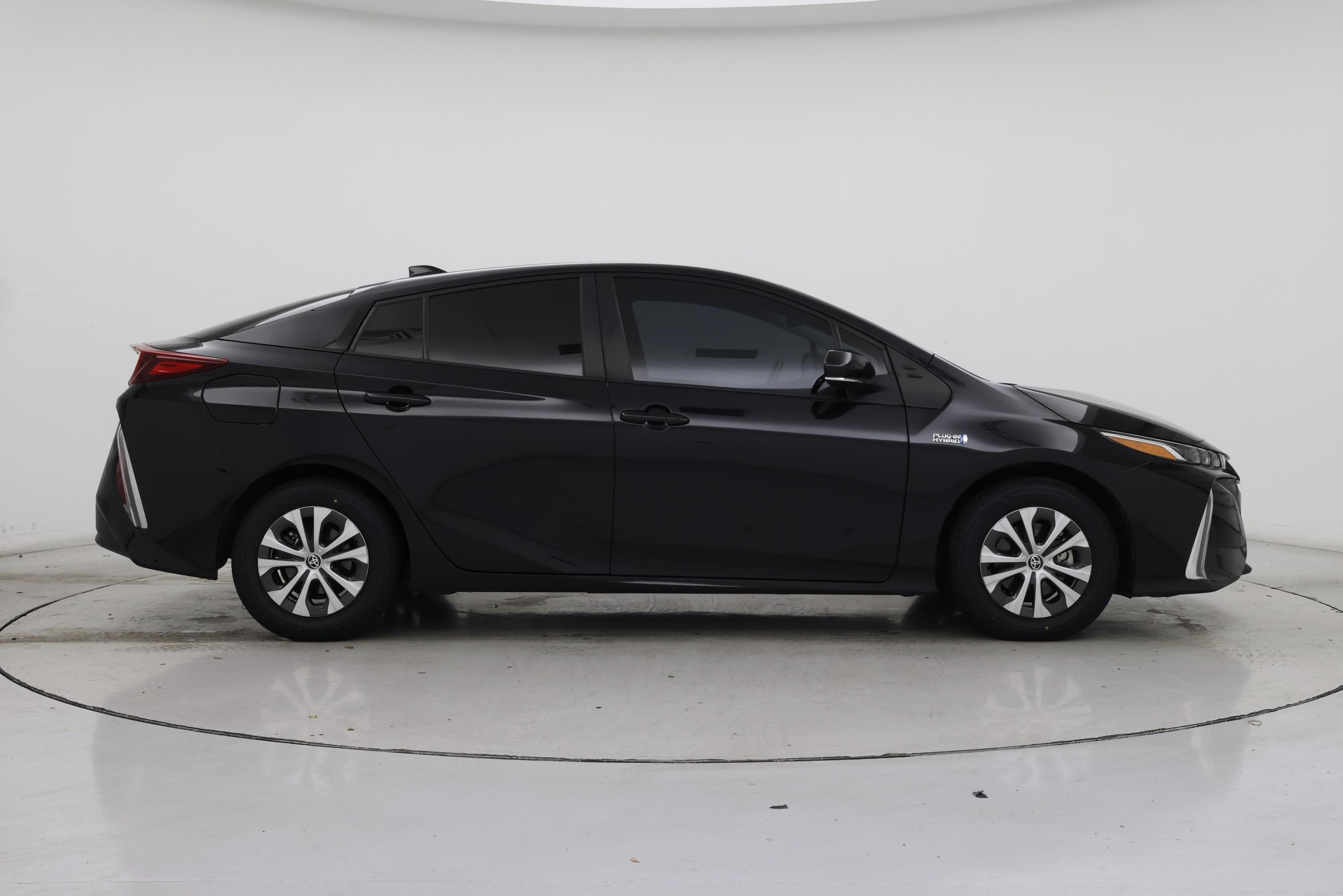 Thumbnail: 2022 Toyota Prius Prime - 7