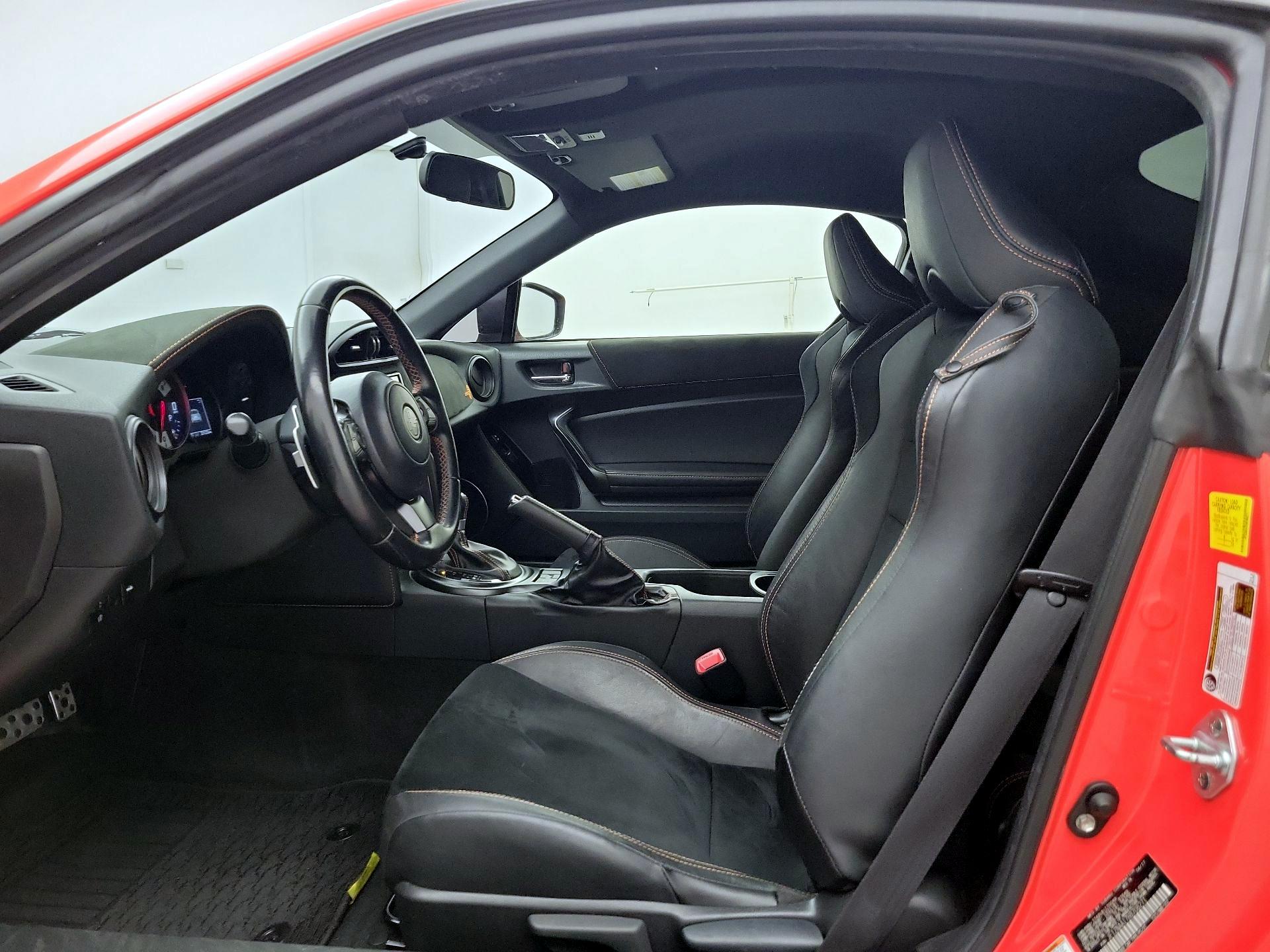 Thumbnail: 2017 Toyota 86 - 11