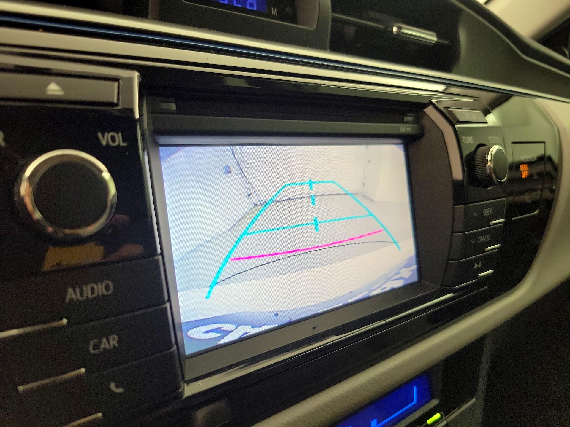 Thumbnail: 2014 Toyota Corolla - 14