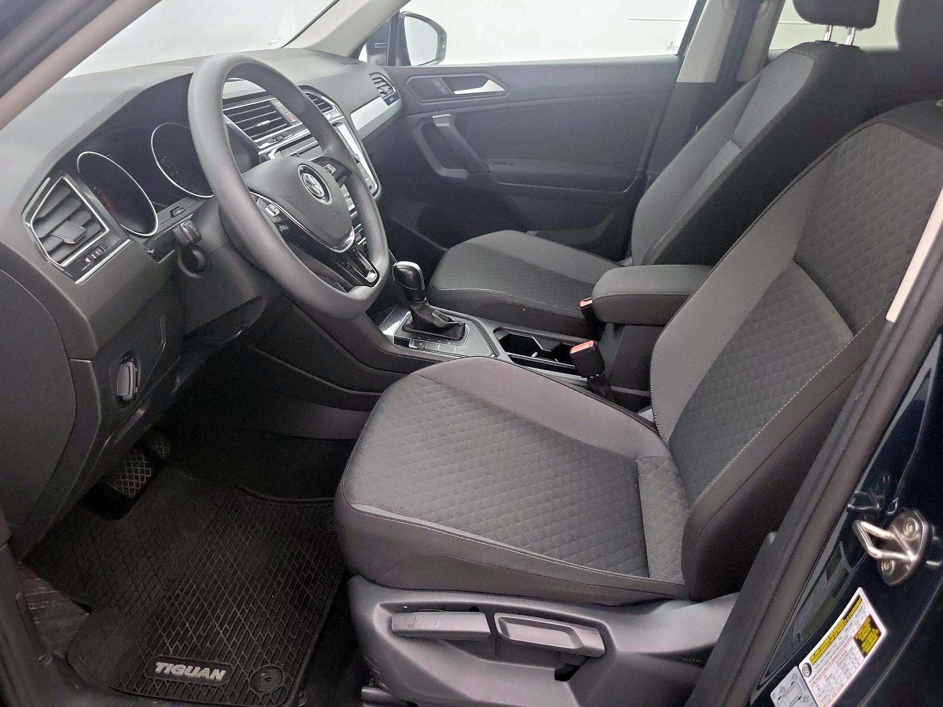 Thumbnail: 2019 Volkswagen Tiguan - 11