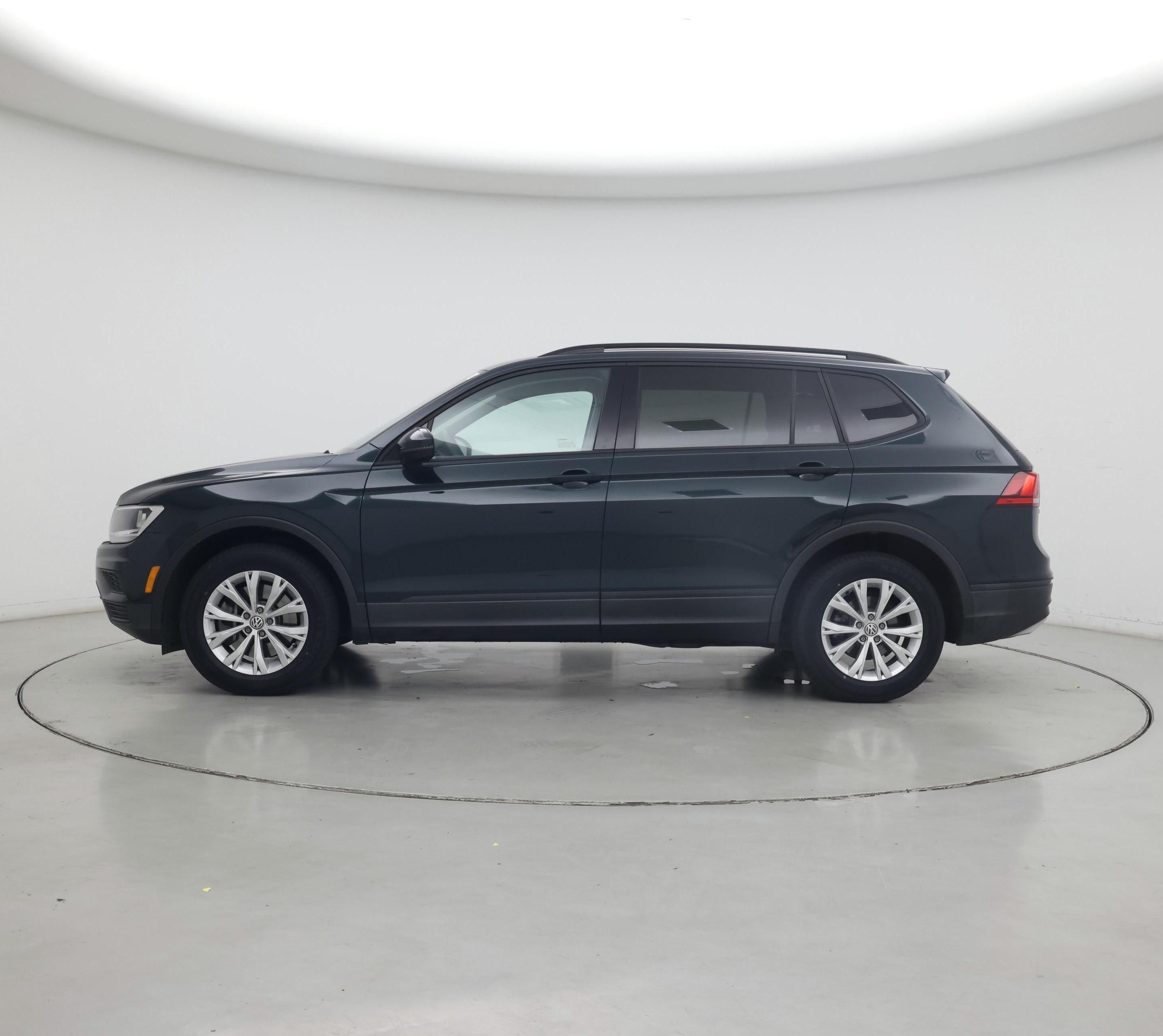 Thumbnail: 2019 Volkswagen Tiguan - 3