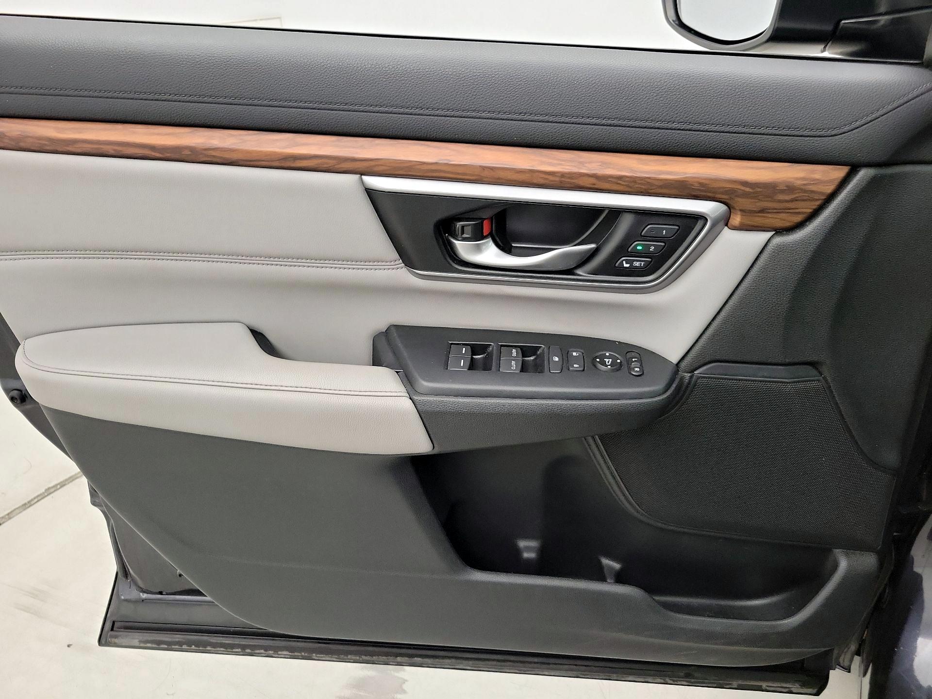 Thumbnail: 2018 Honda CR-V - 12