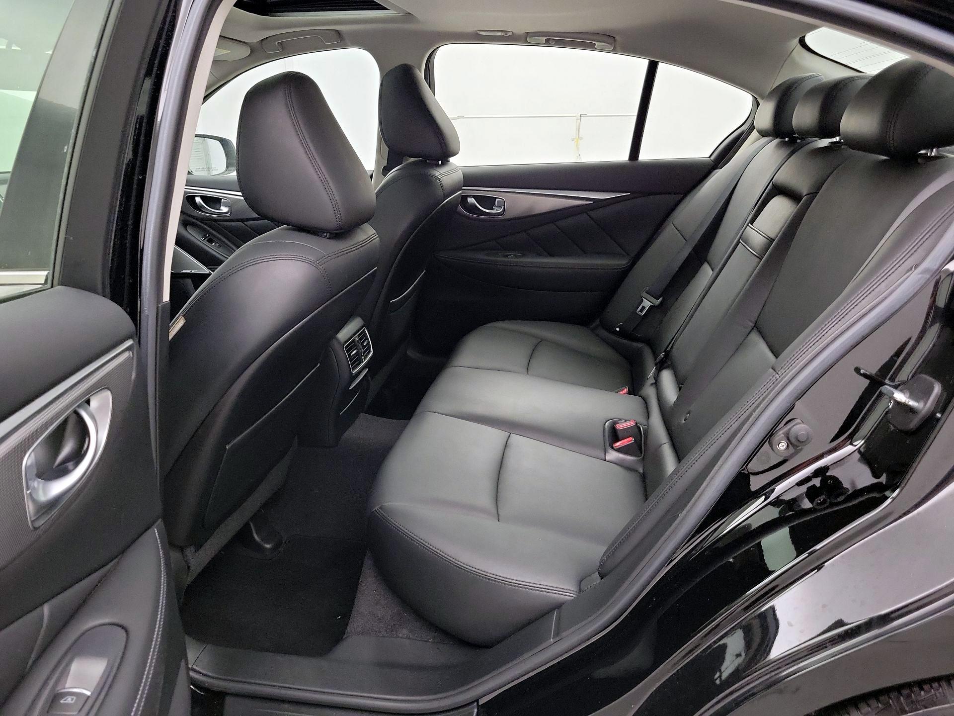 Thumbnail: 2017 INFINITI Q50 - 20