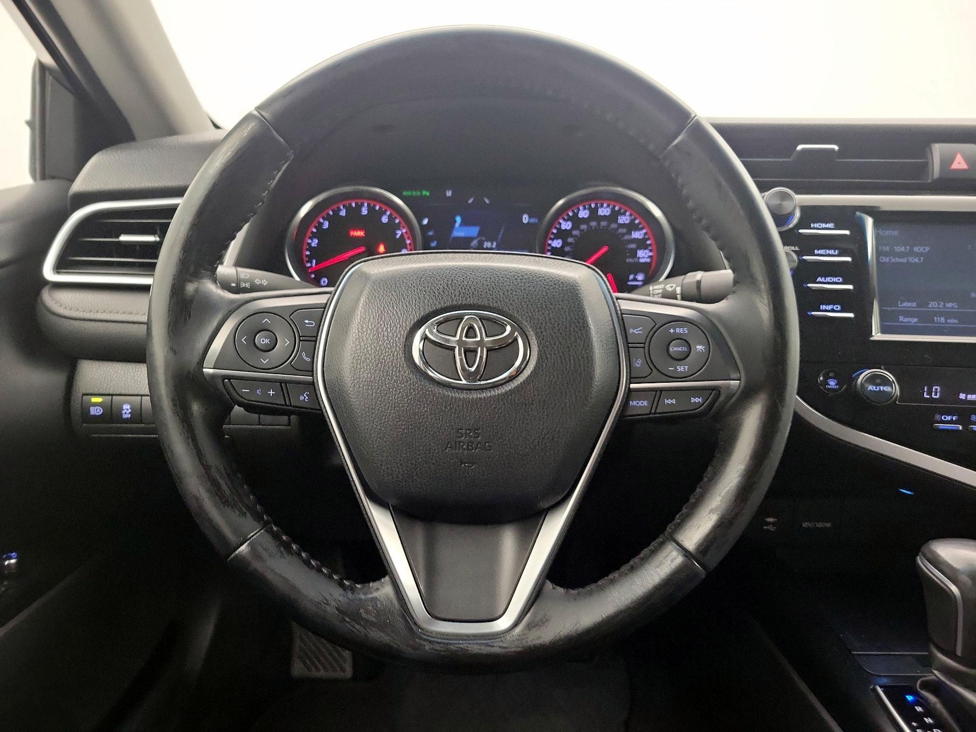 Thumbnail: 2018 Toyota Camry - 10