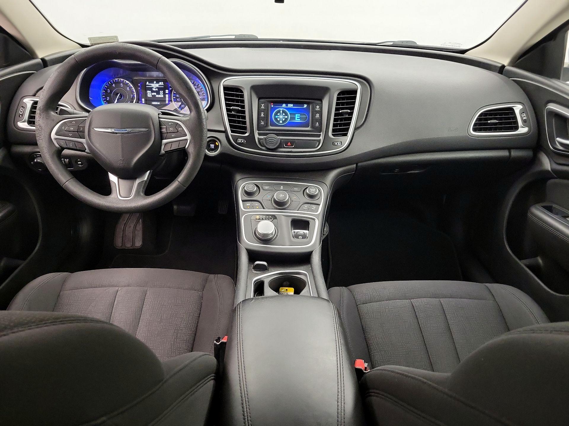 Thumbnail: 2015 Chrysler 200 - 9