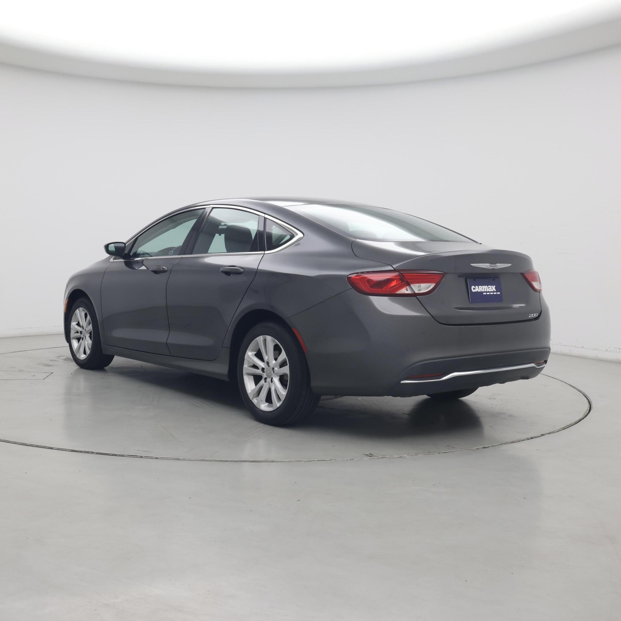 Thumbnail: 2015 Chrysler 200 - 2