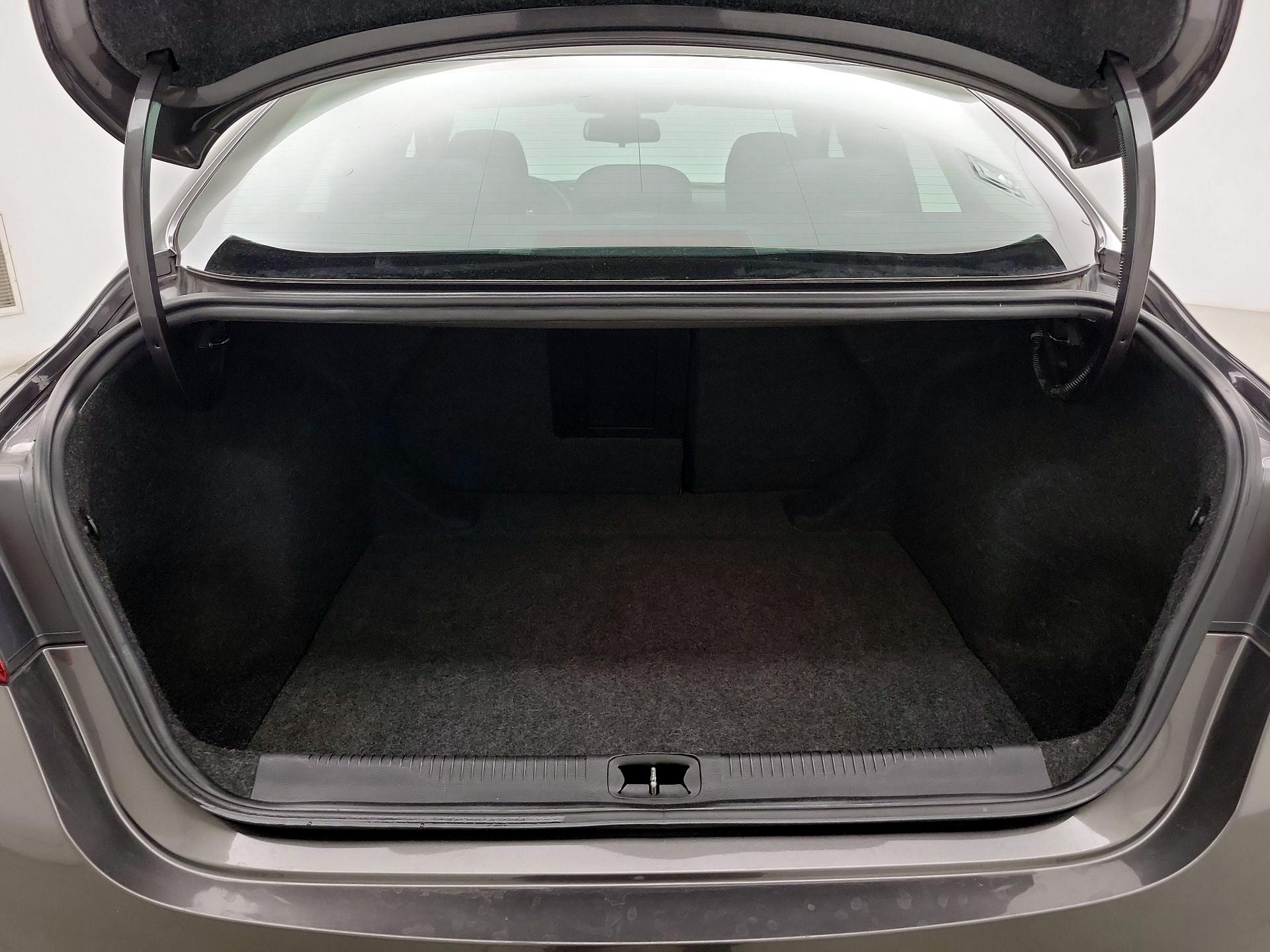 Thumbnail: 2015 Chrysler 200 - 19