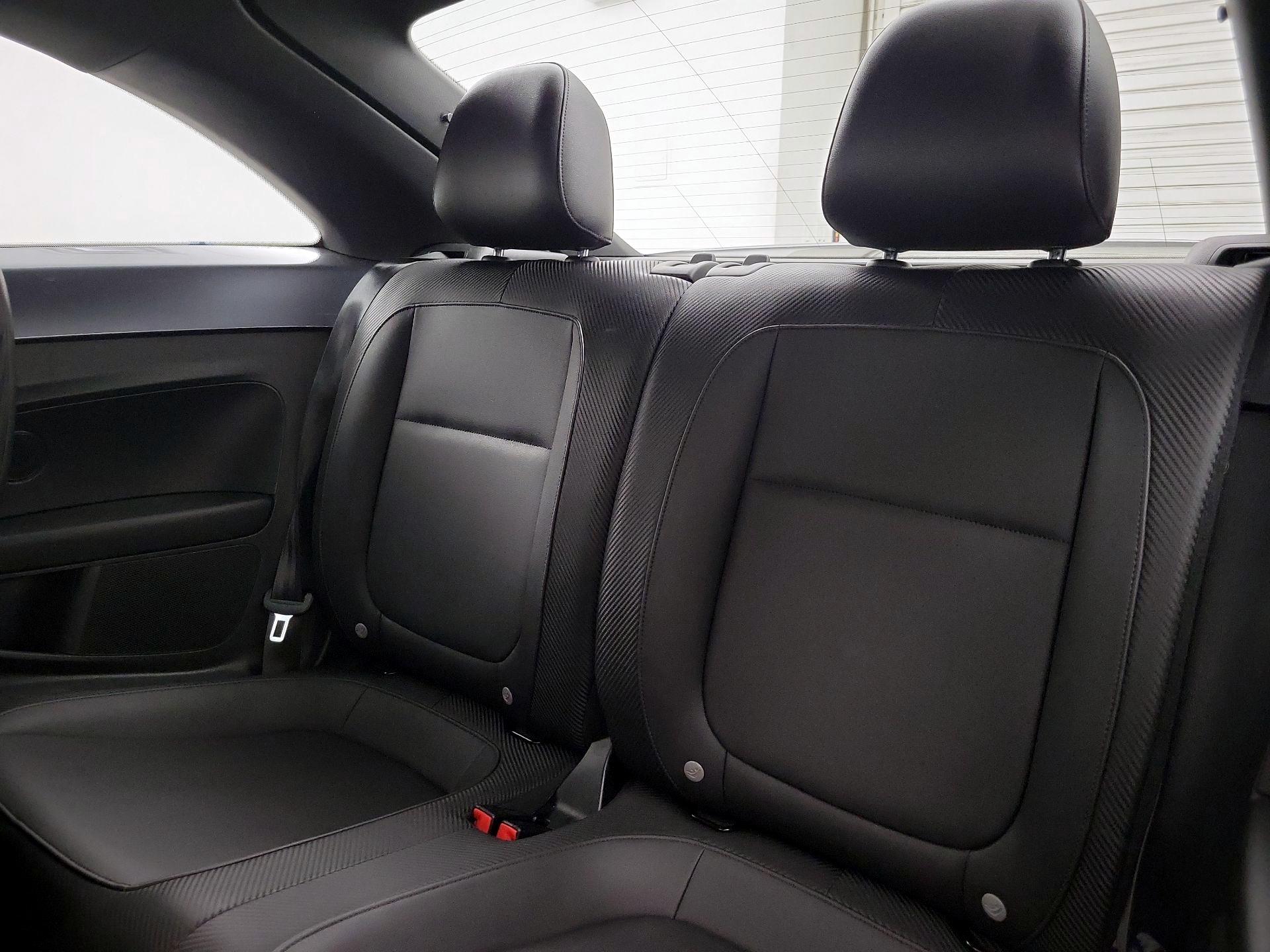 Thumbnail: 2016 Volkswagen Beetle - 19