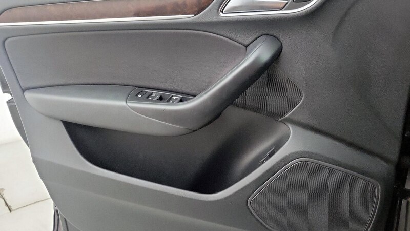 2016 Audi Q3 Premium Plus 12