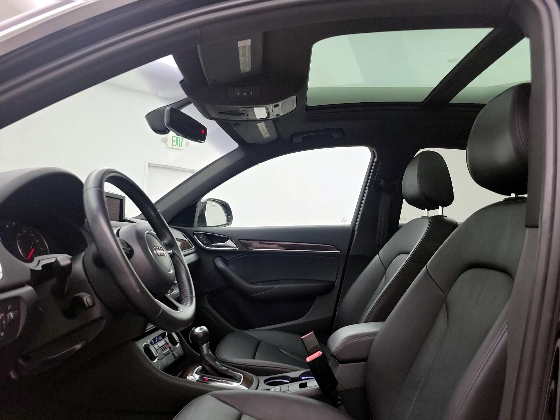 Thumbnail: 2016 Audi Q3 - 19