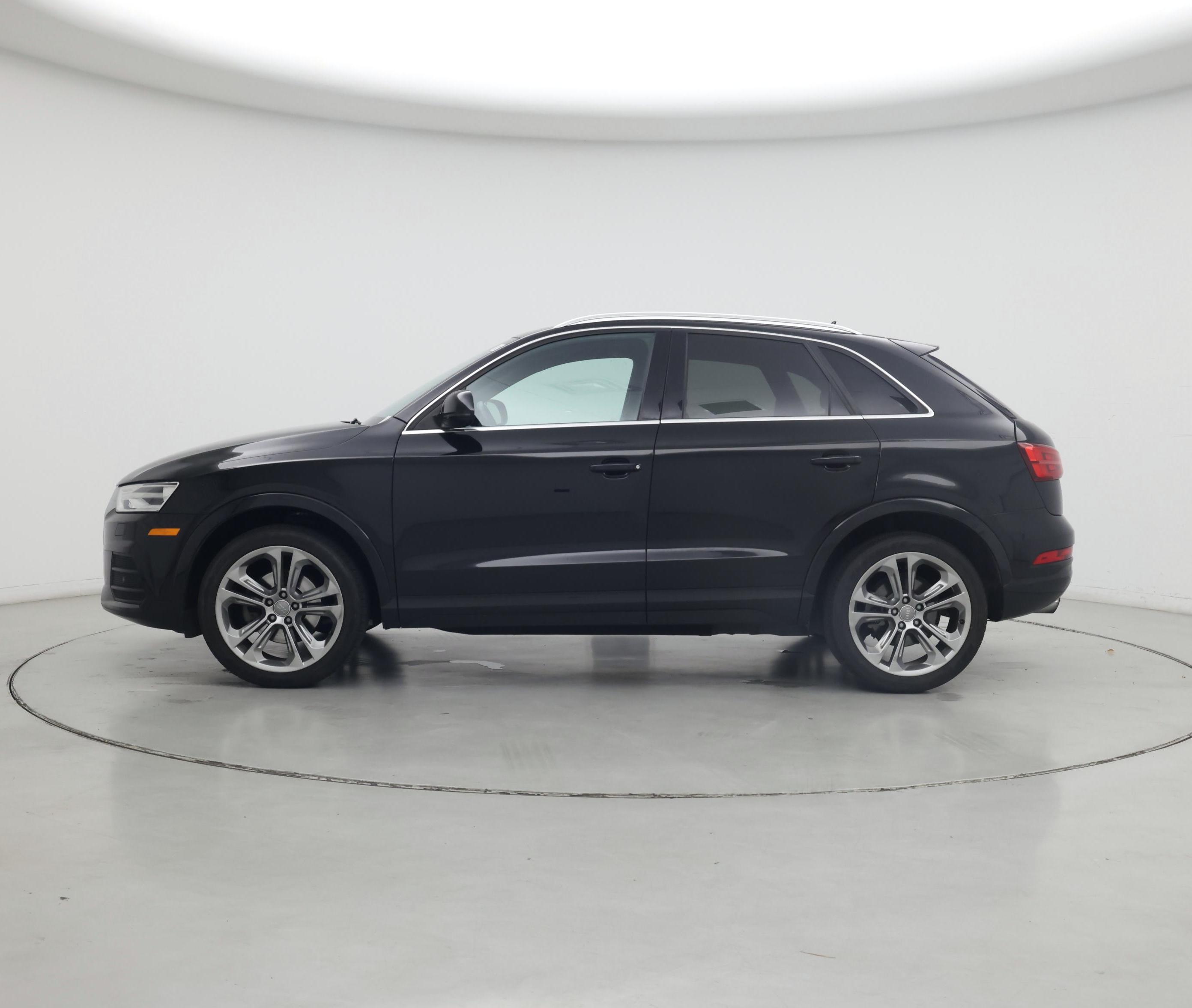 Thumbnail: 2016 Audi Q3 - 3
