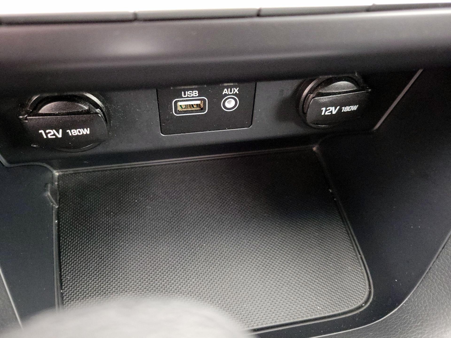 Thumbnail: 2019 Hyundai Sonata - 18