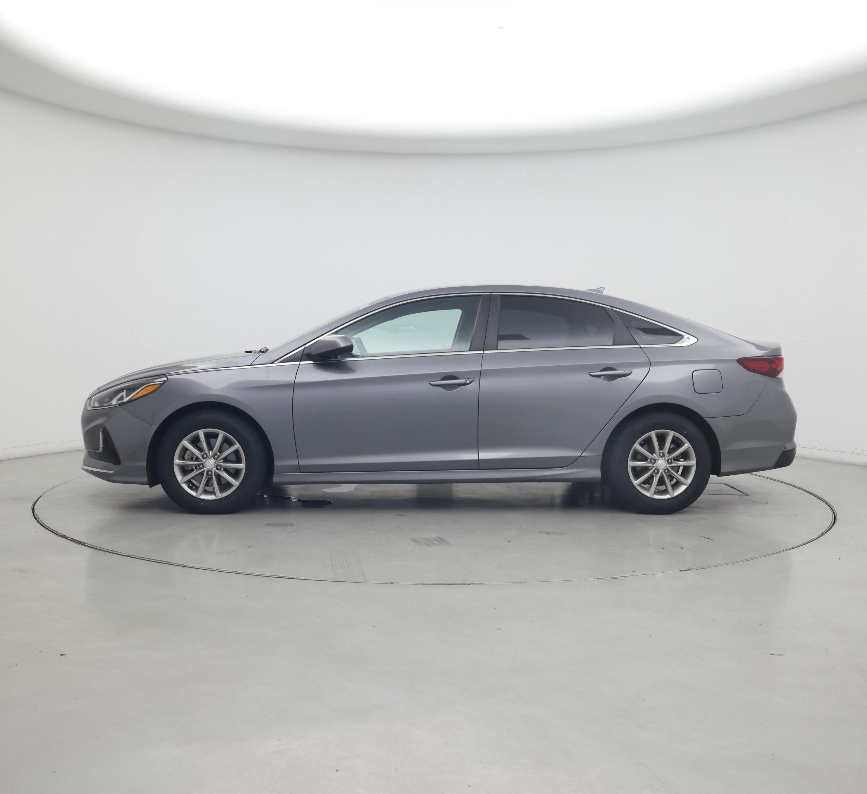 Thumbnail: 2019 Hyundai Sonata - 3