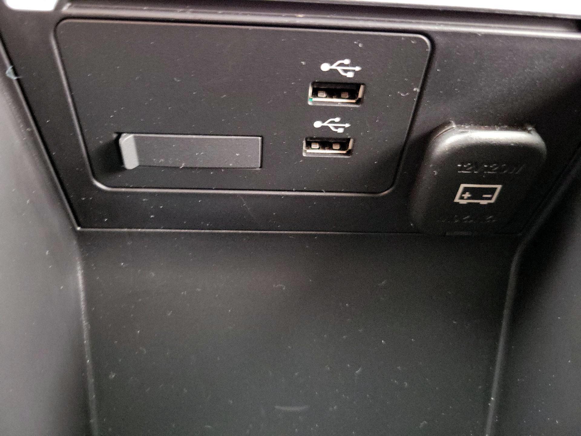 Thumbnail: 2022 Mazda Mazda3 - 18