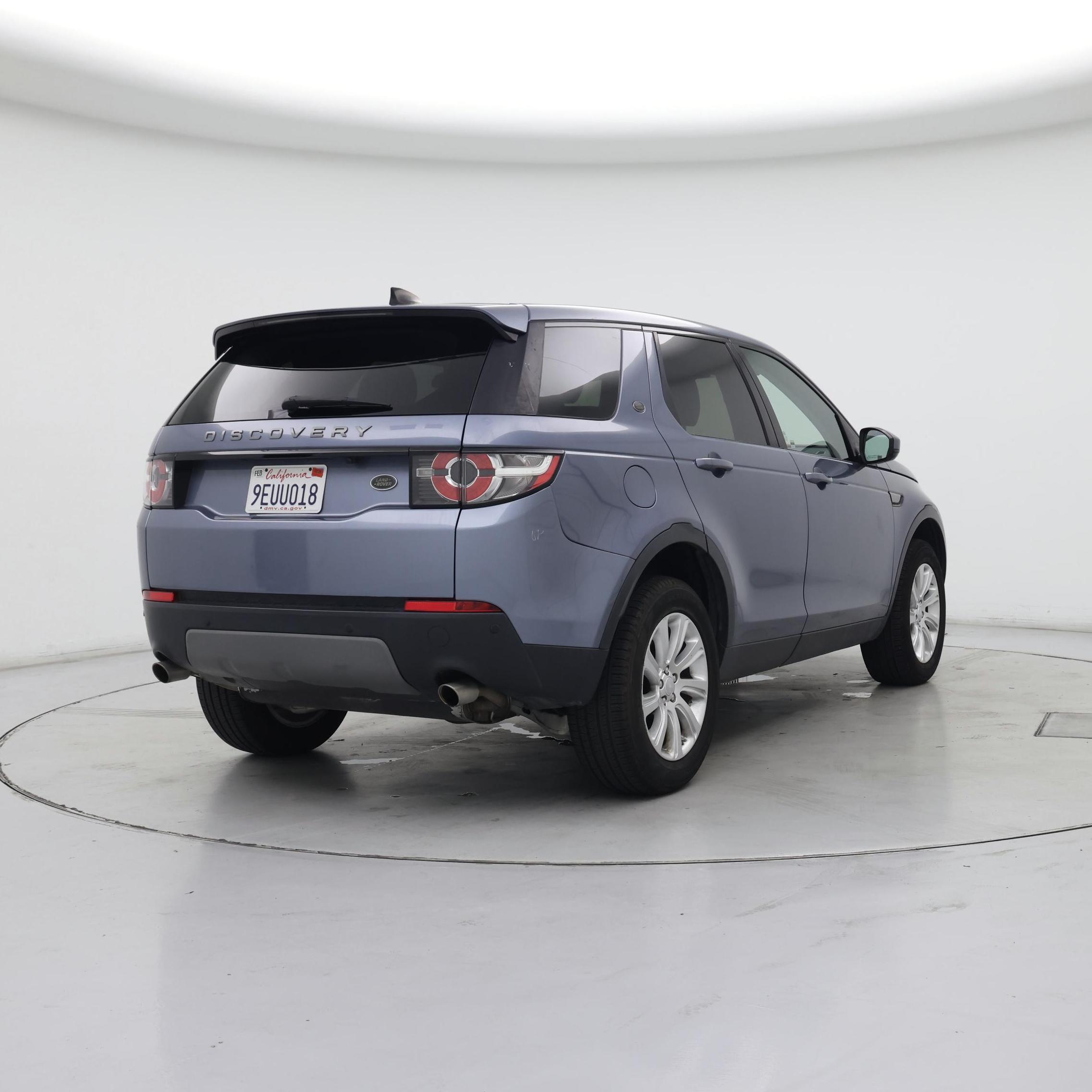 Thumbnail: 2018 Land Rover Discovery Sport - 8