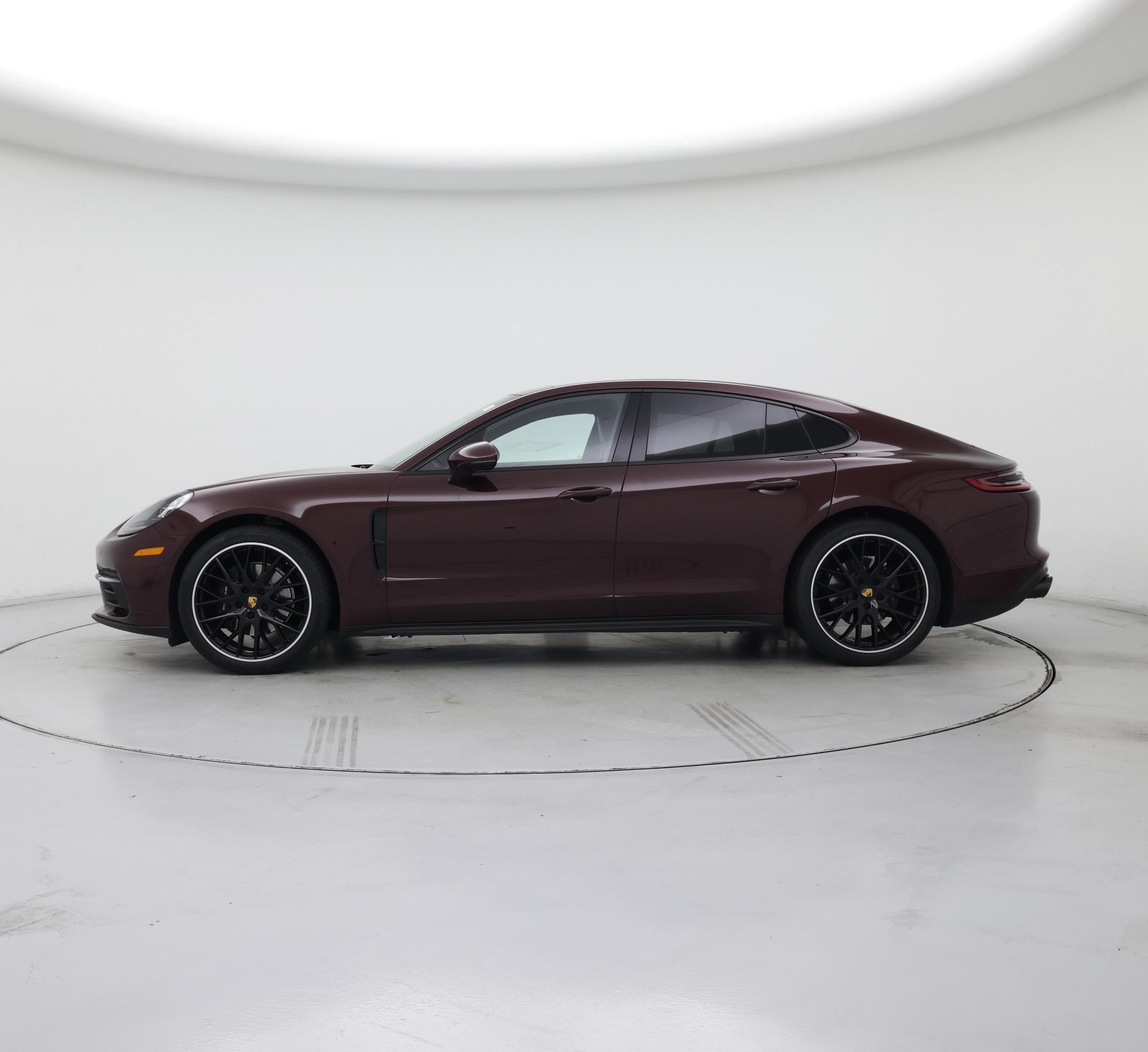 Thumbnail: 2018 Porsche Panamera - 3