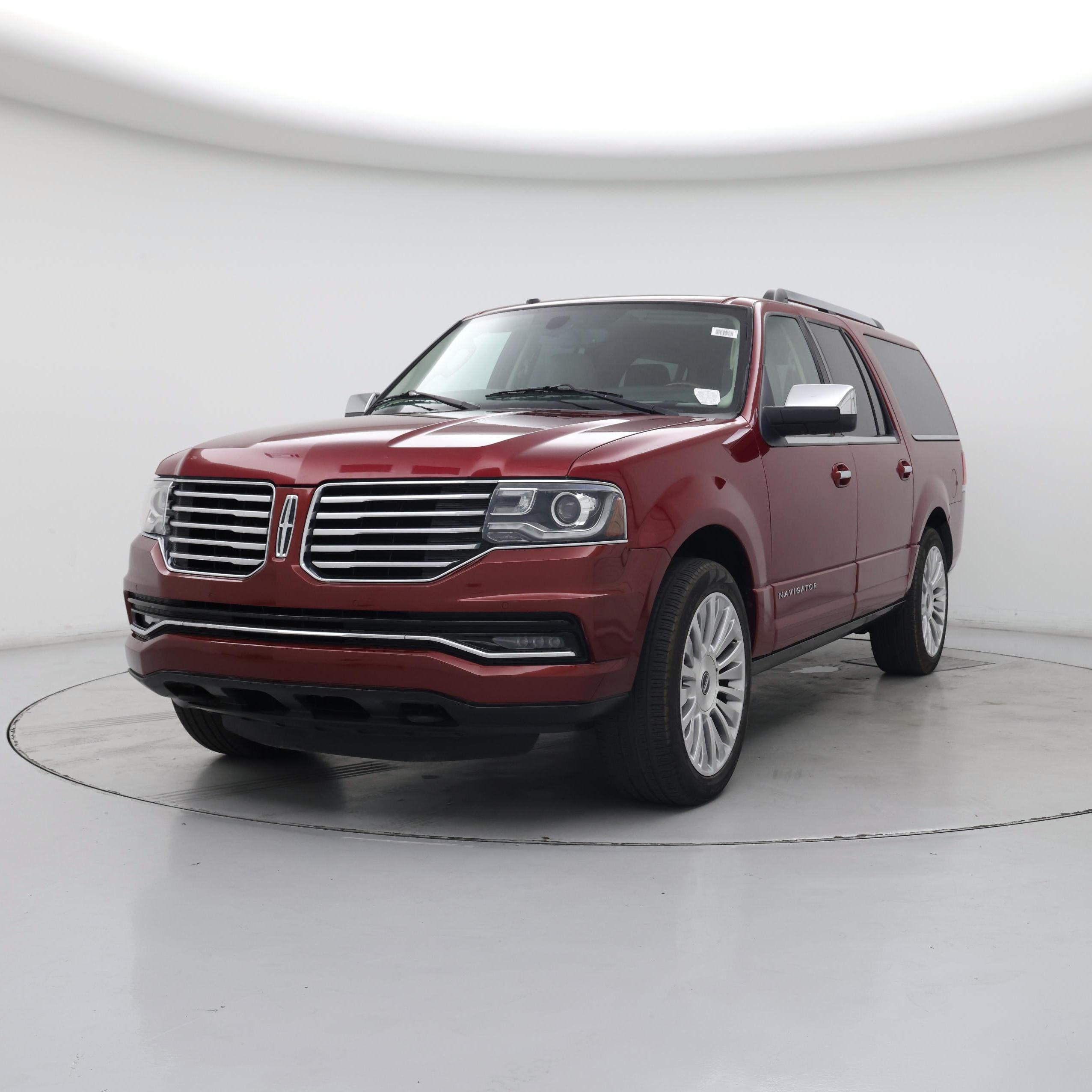 Thumbnail: 2015 Lincoln Navigator L - 4
