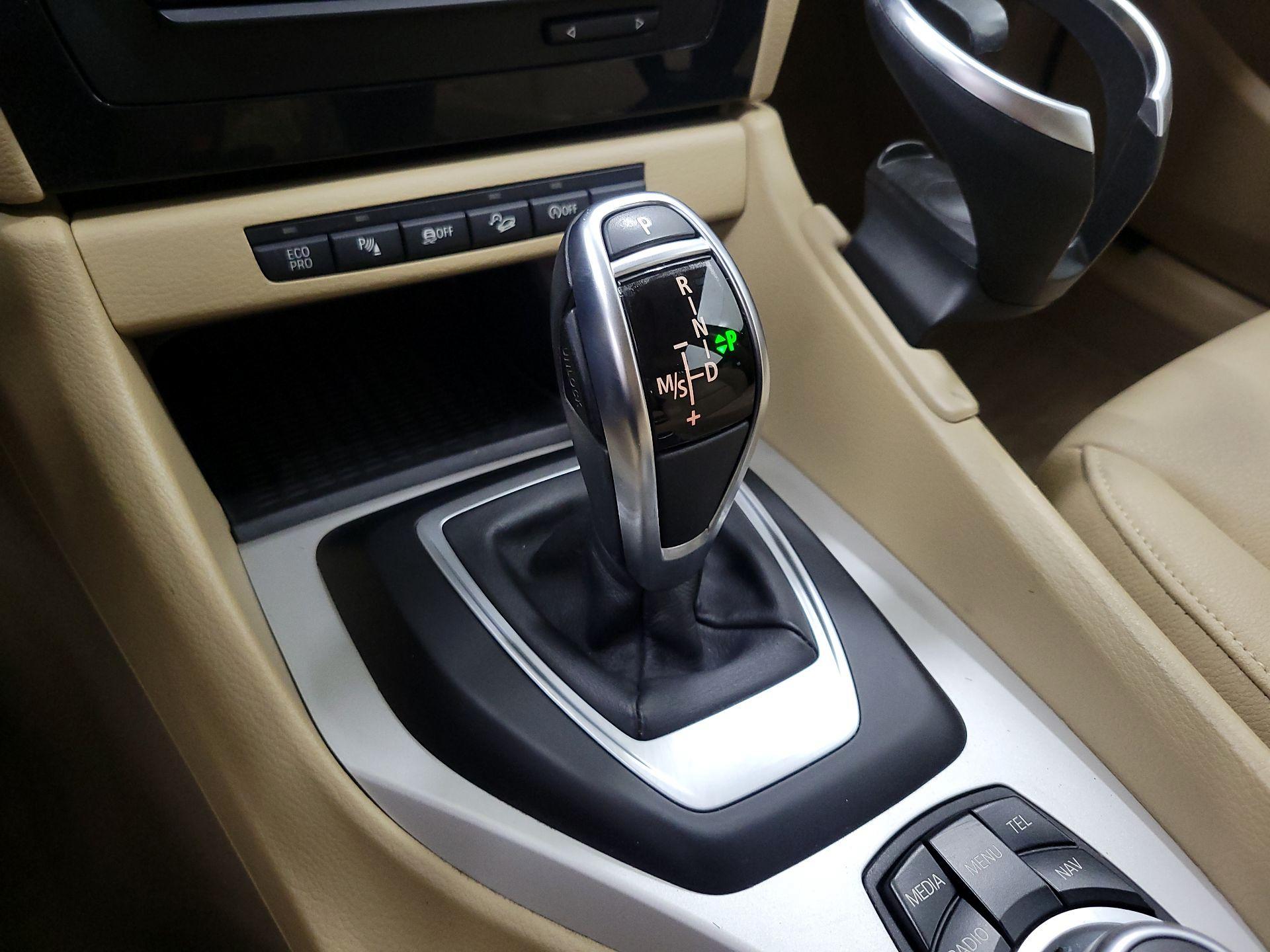 Thumbnail: 2015 BMW X1 - 17