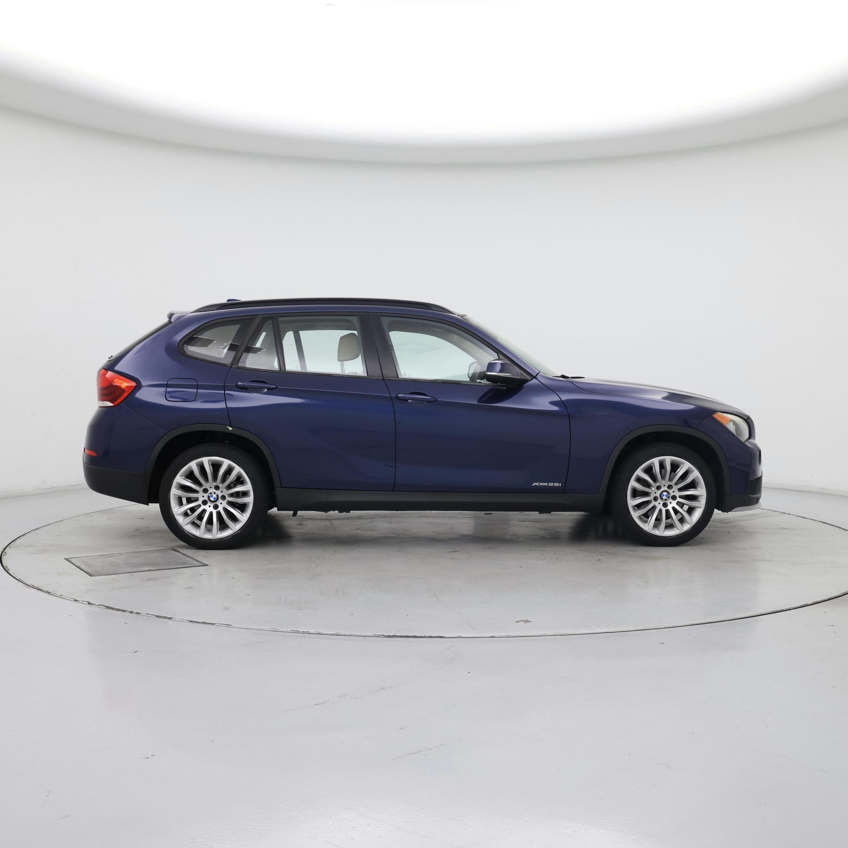 Thumbnail: 2015 BMW X1 - 7