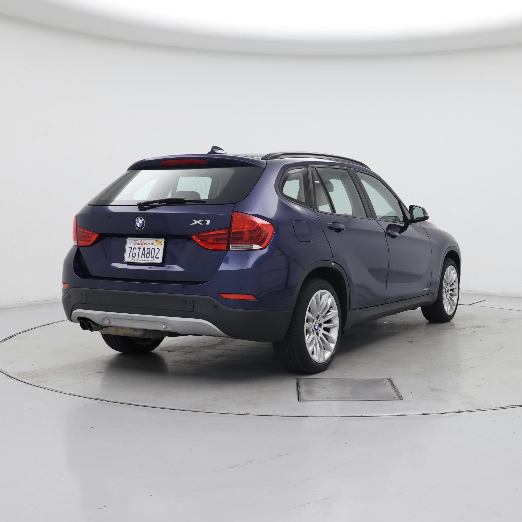 Thumbnail: 2015 BMW X1 - 8