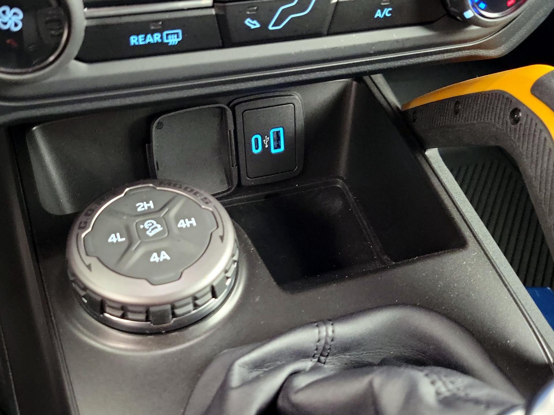 Thumbnail: 2023 Ford Bronco - 18