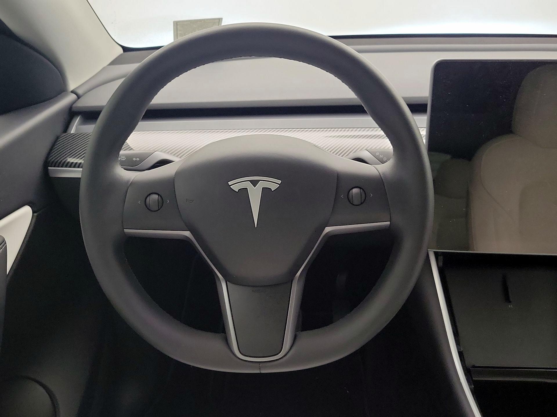 Thumbnail: 2020 Tesla Model Y - 10