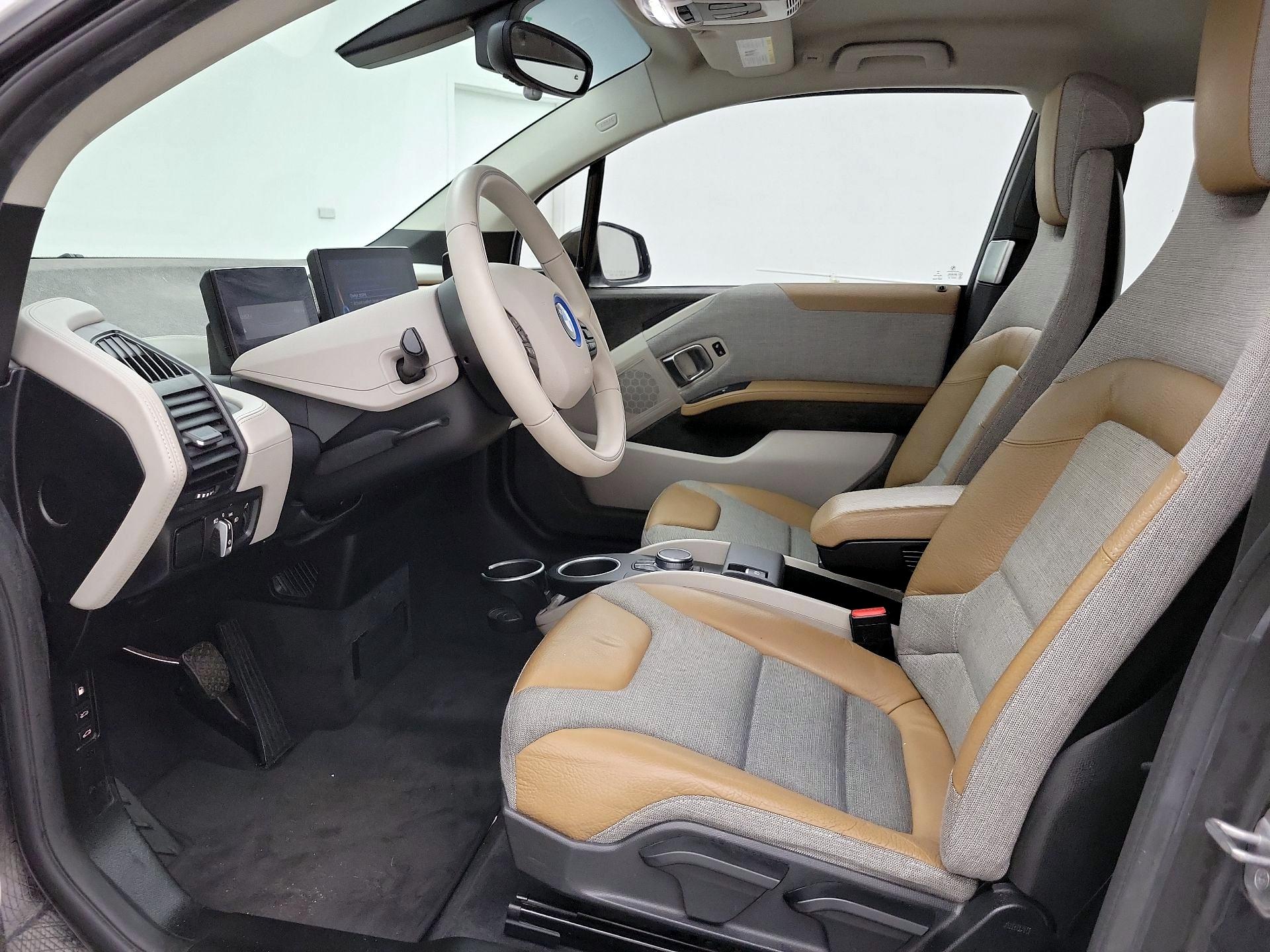 Thumbnail: 2017 BMW i3 - 11