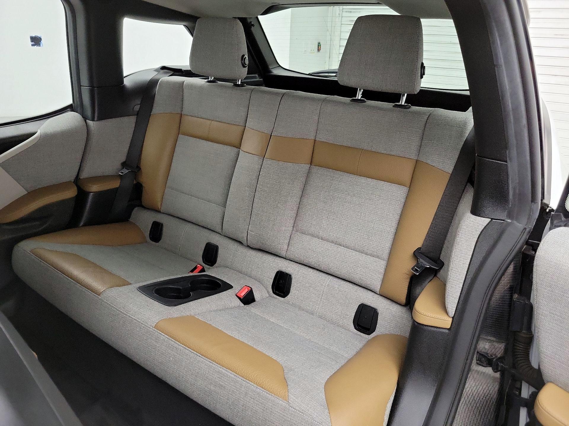 Thumbnail: 2017 BMW i3 - 20