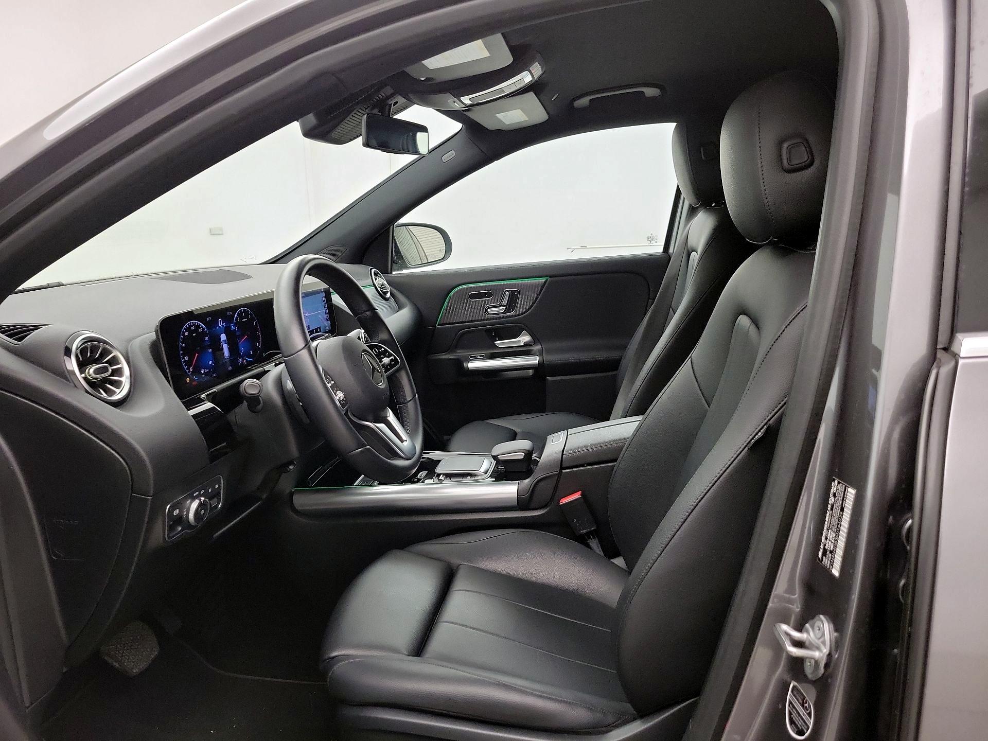 Thumbnail: 2021 Mercedes-Benz GLA - 11
