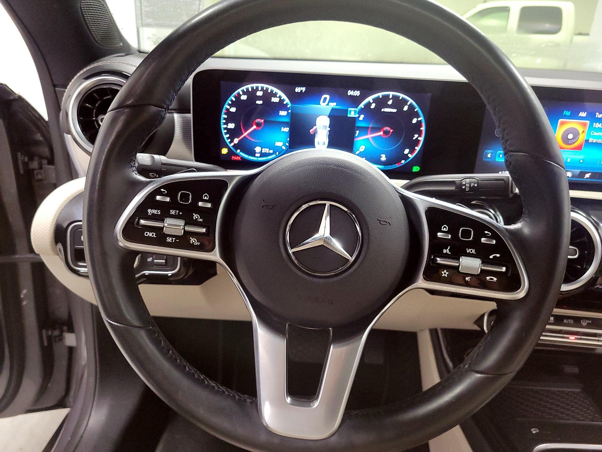 Thumbnail: 2020 Mercedes-Benz CLA - 10