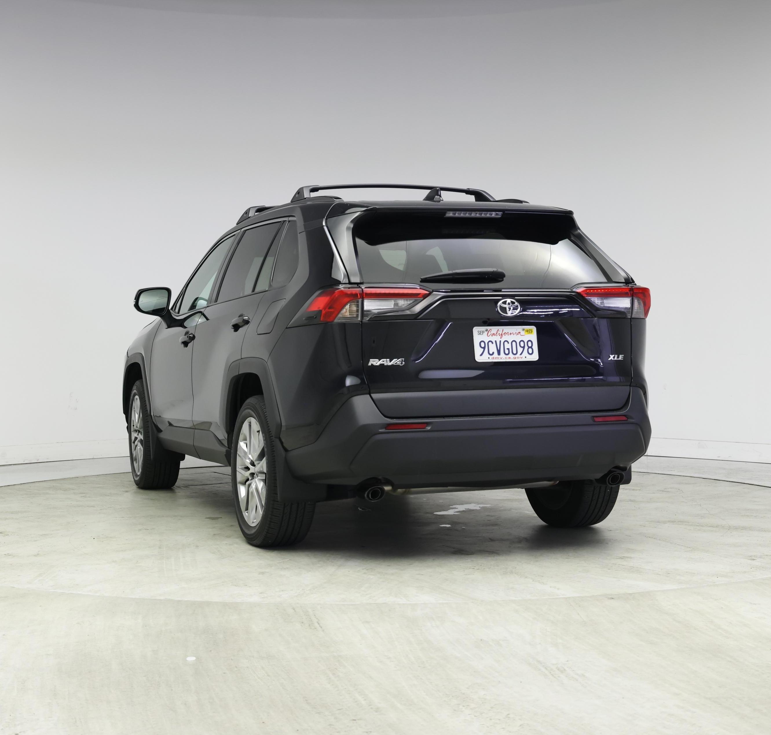 Thumbnail: 2022 Toyota RAV4 - 2