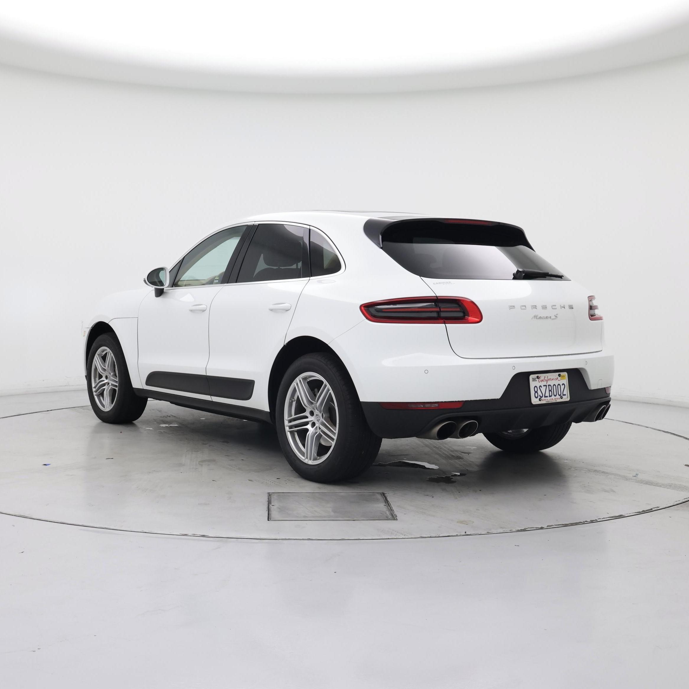 Thumbnail: 2015 Porsche Macan - 2