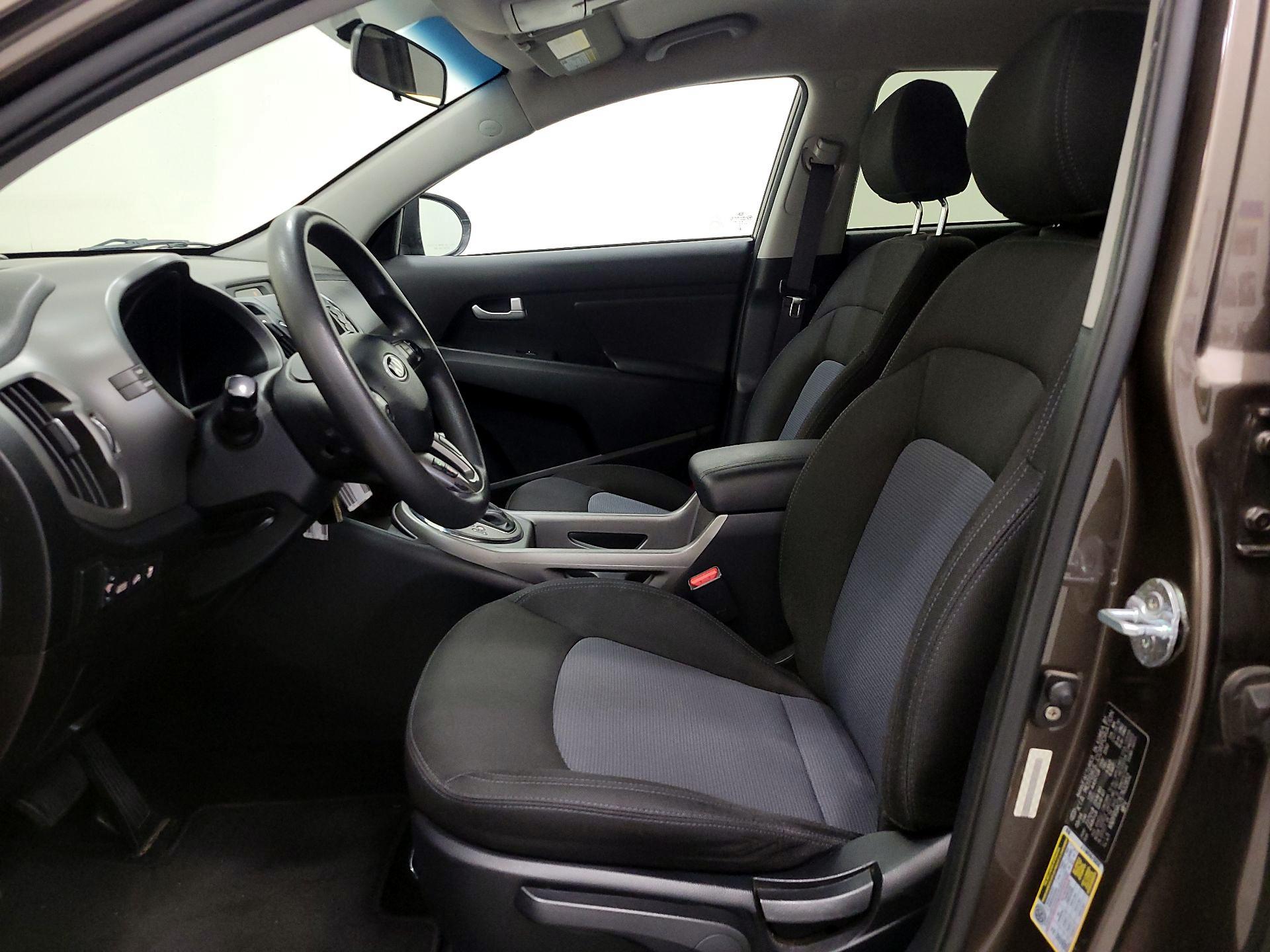 Thumbnail: 2014 Kia Sportage - 11
