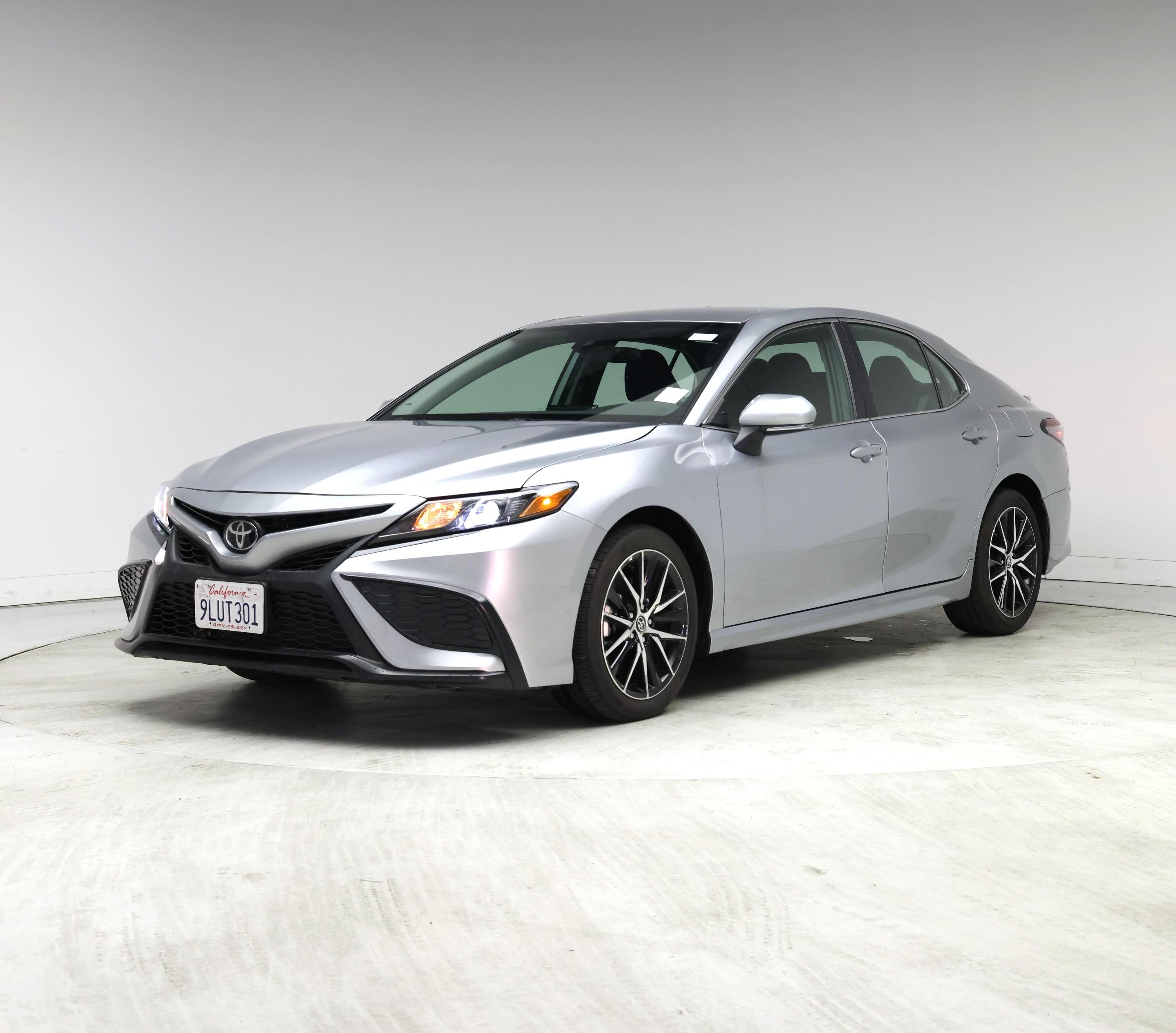 Thumbnail: 2024 Toyota Camry - 4