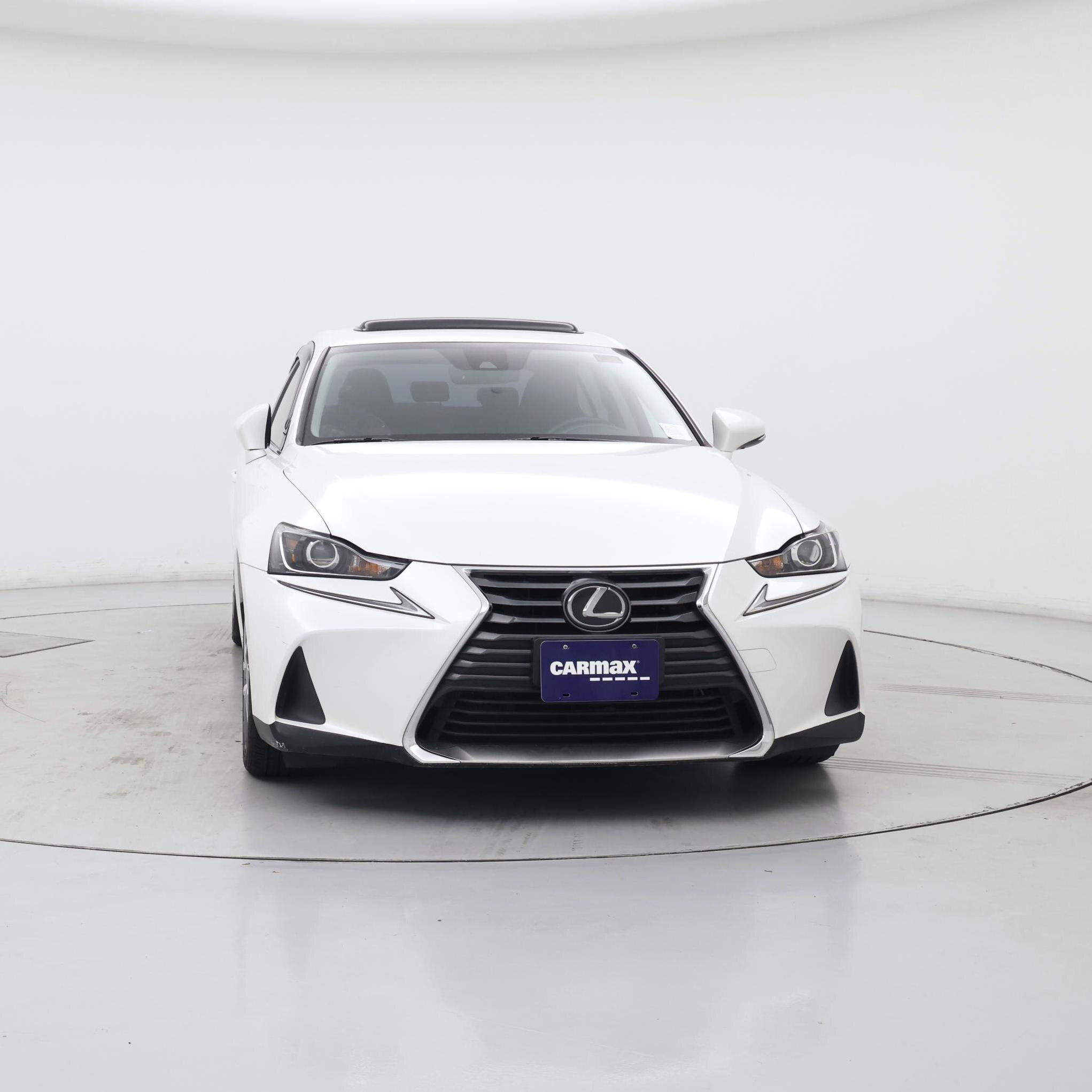 Thumbnail: 2019 Lexus IS - 5