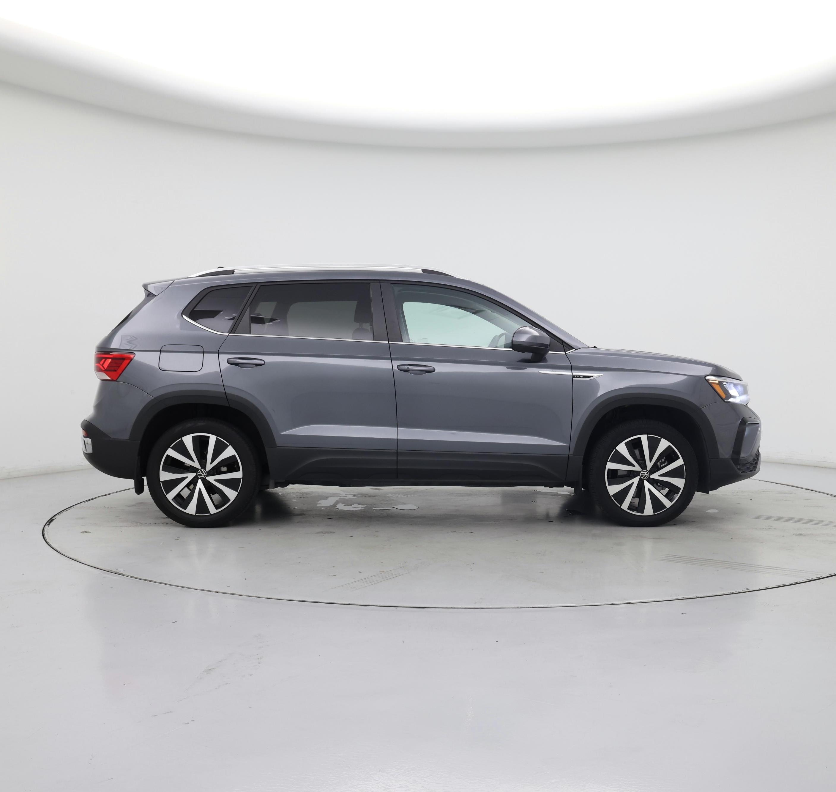 Thumbnail: 2022 Volkswagen Taos - 7
