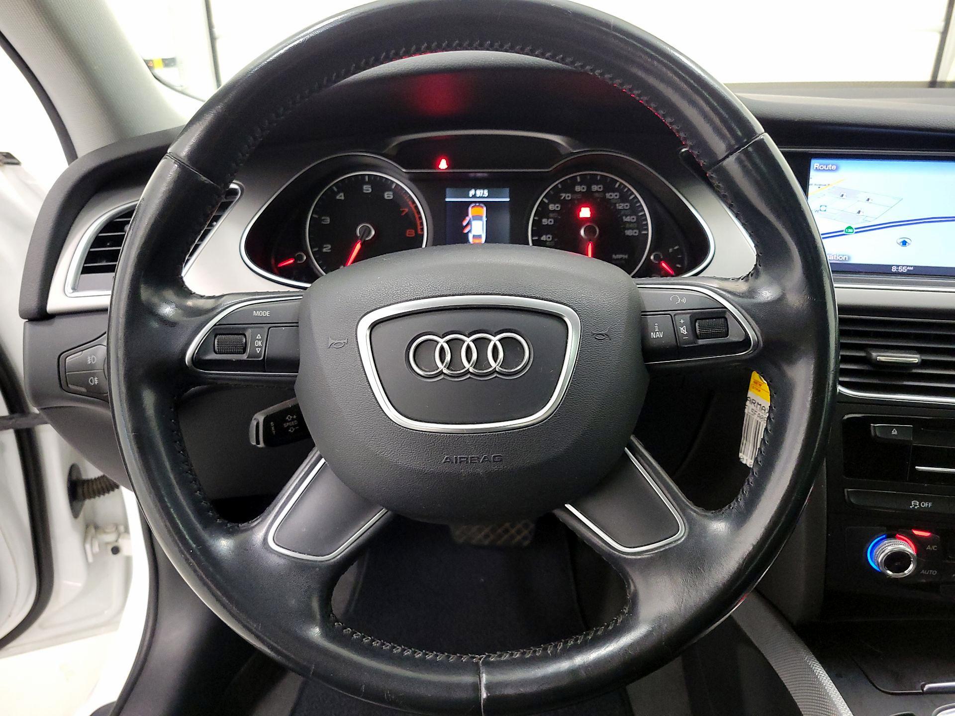Thumbnail: 2015 Audi A4 - 10