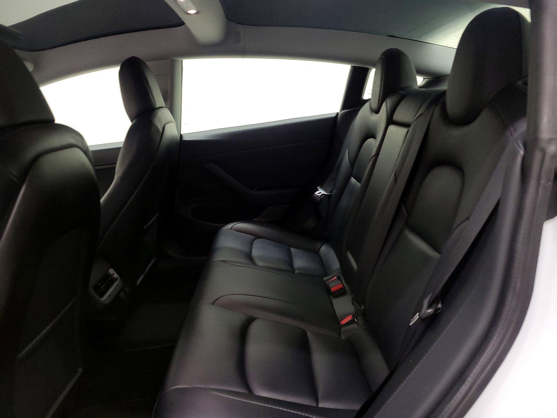 Thumbnail: 2020 Tesla Model 3 - 19